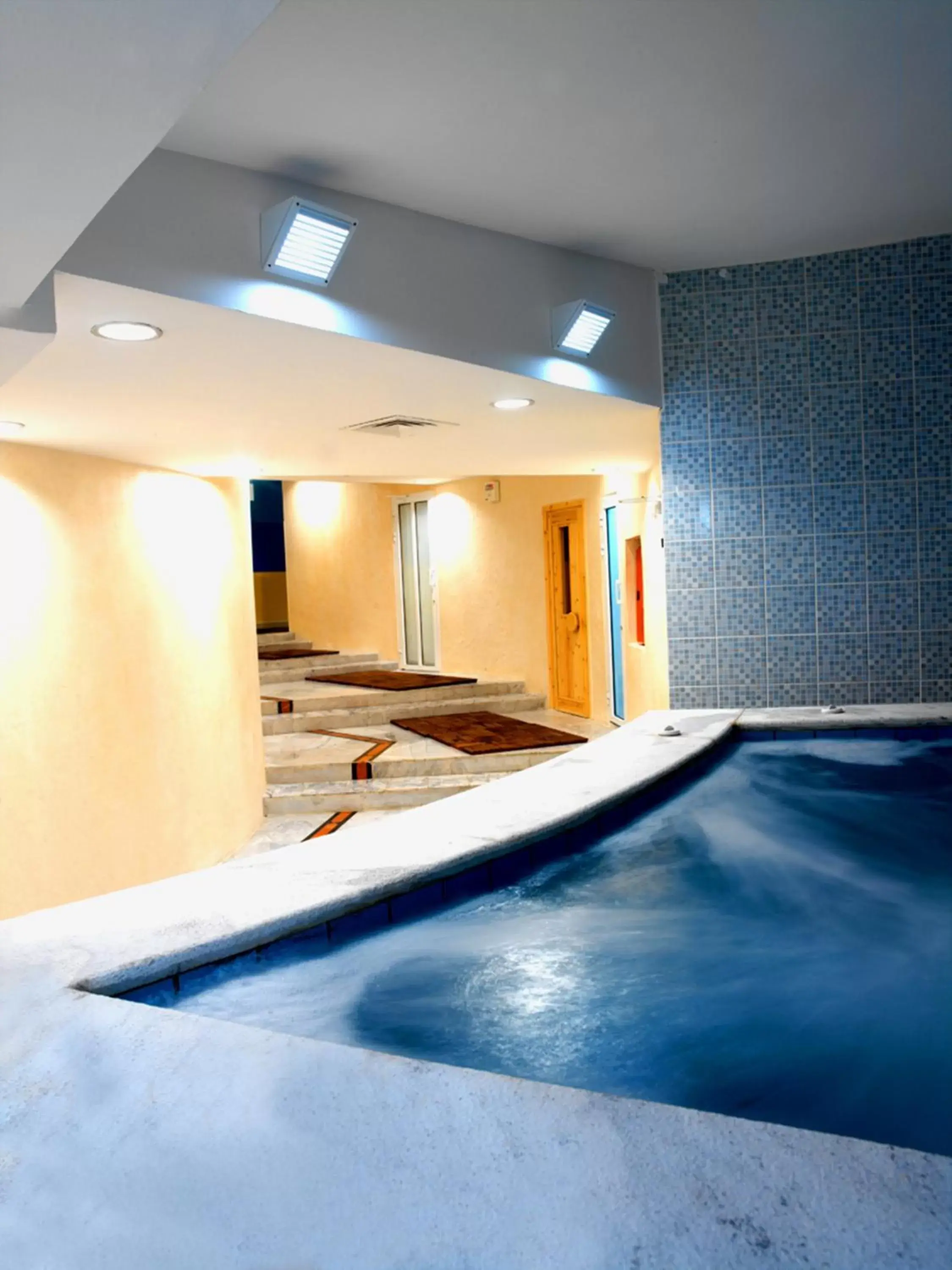 Swimming Pool in Toledo Amman Hotel