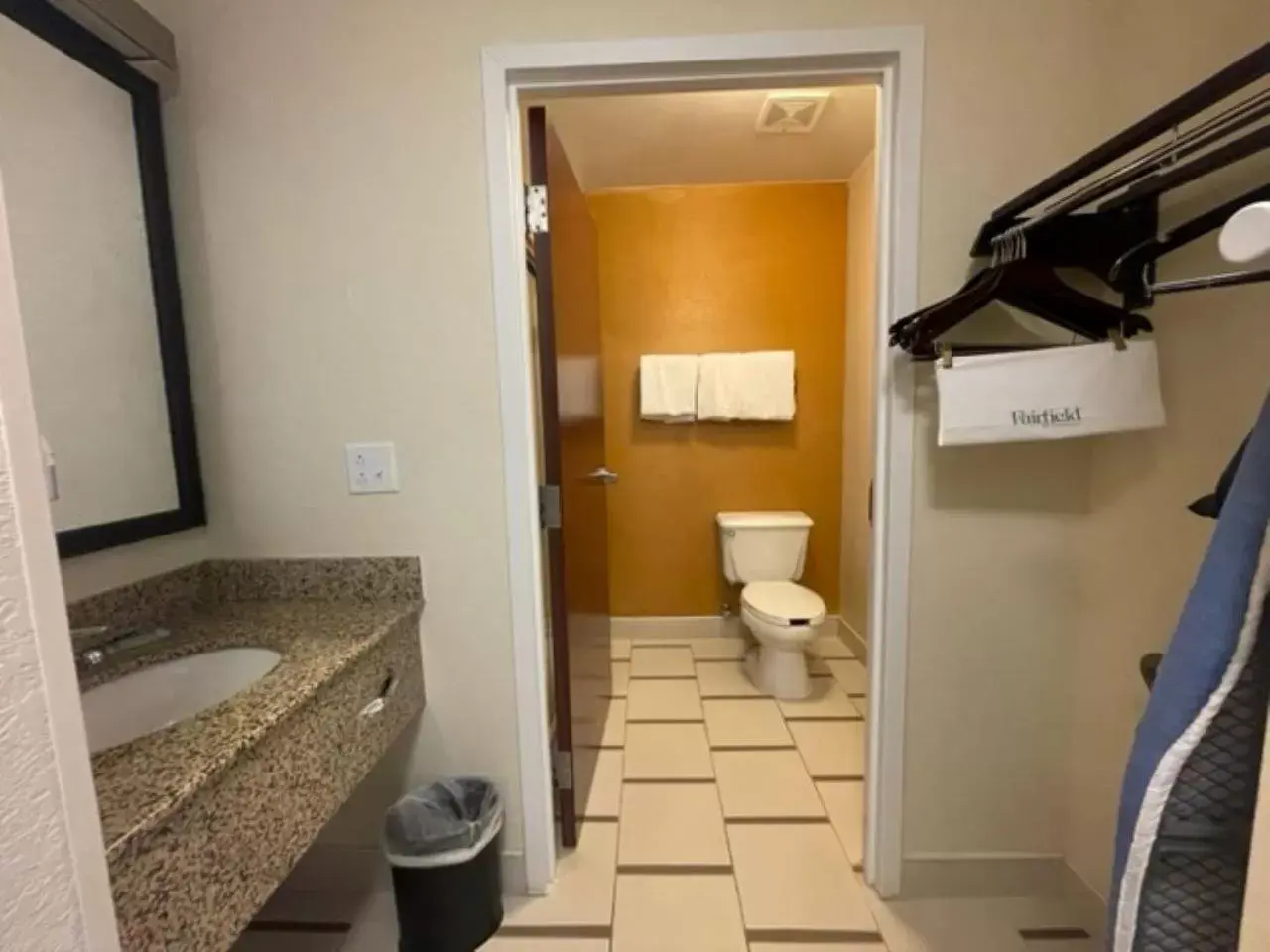 Bathroom in Fairfield Inn and Suites by Marriott Potomac Mills Woodbridge
