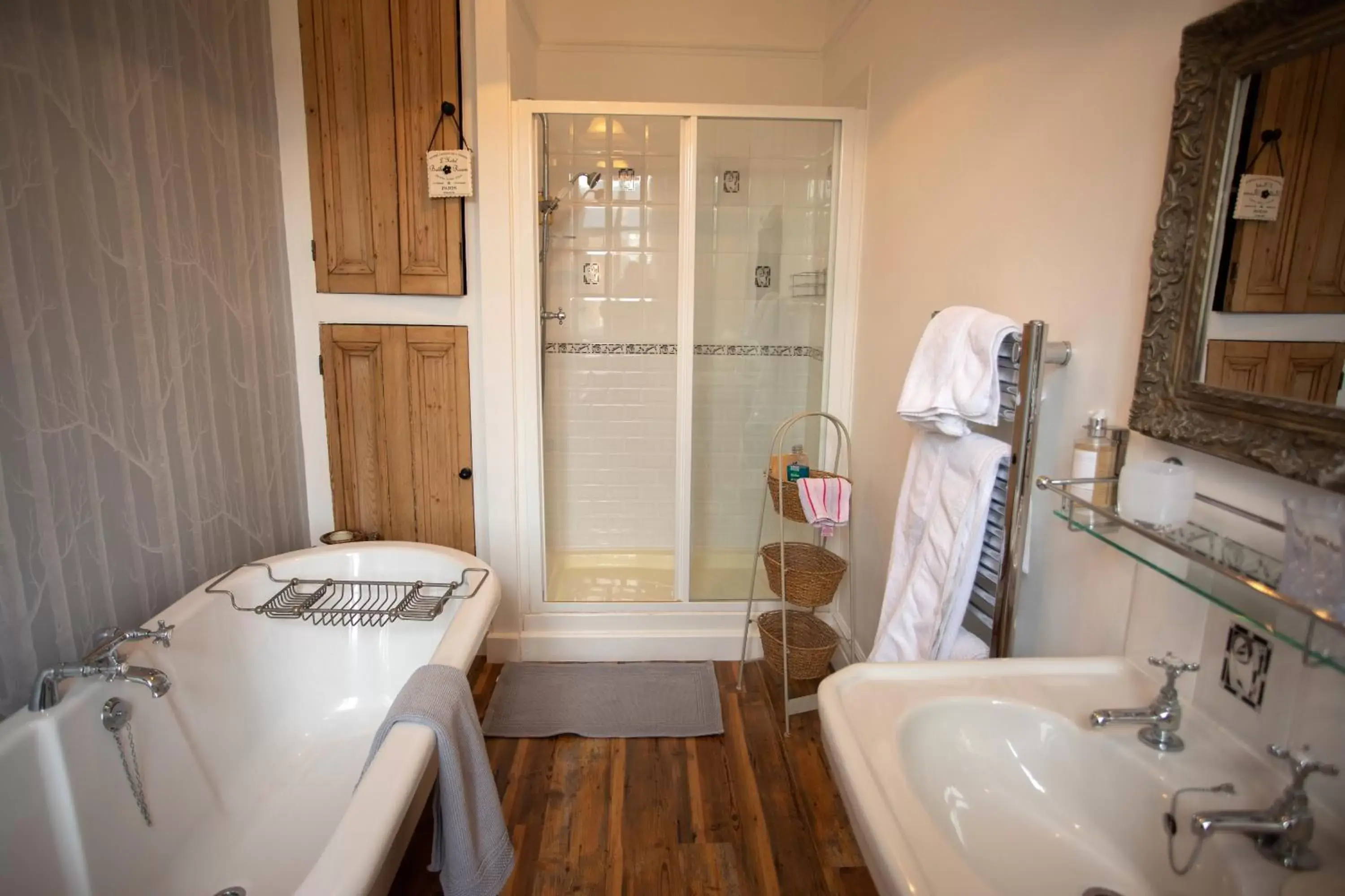 Bathroom in Treherne House & The Malvern Retreat