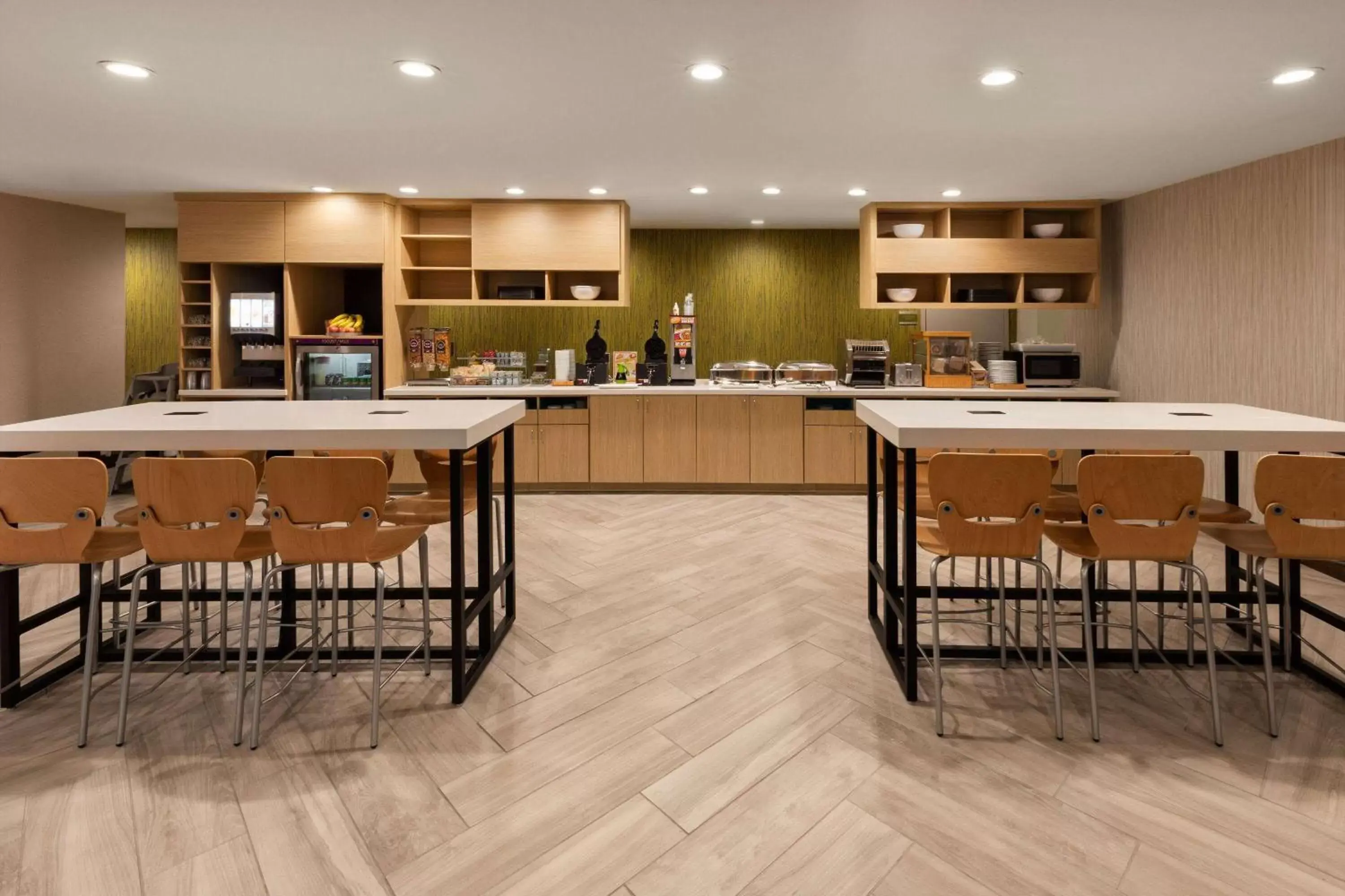 Breakfast in Hawthorn Extended Stay by Wyndham Kingwood Houston Breakfast in Hawthorn Extended Stay by Wyndham Kingwood Houston