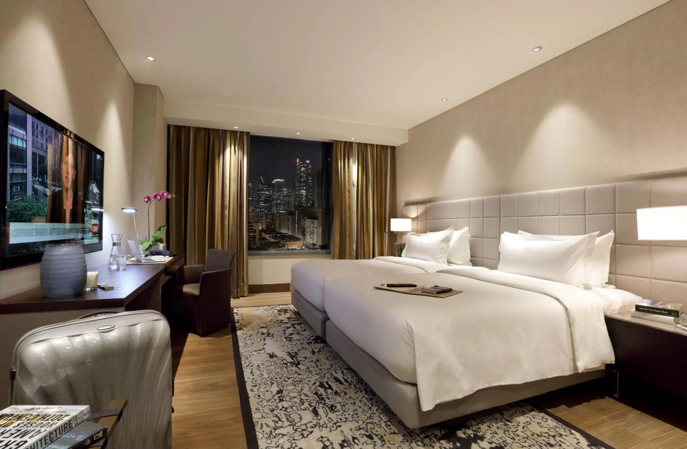 Photo of the whole room, Bed in Makati Diamond Residences