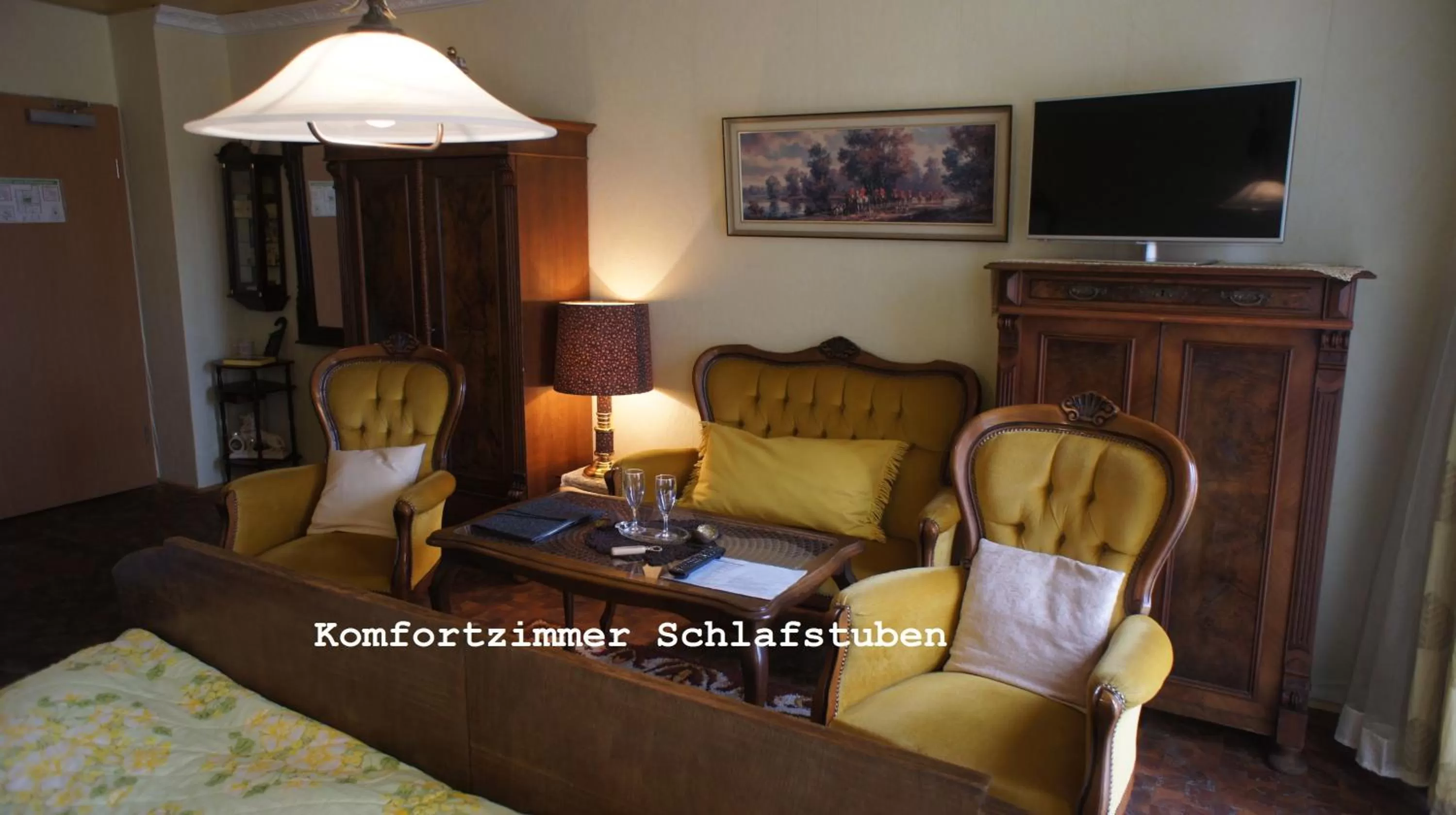 Photo of the whole room in Exempel Schlafstuben und Quartier Langer Hals