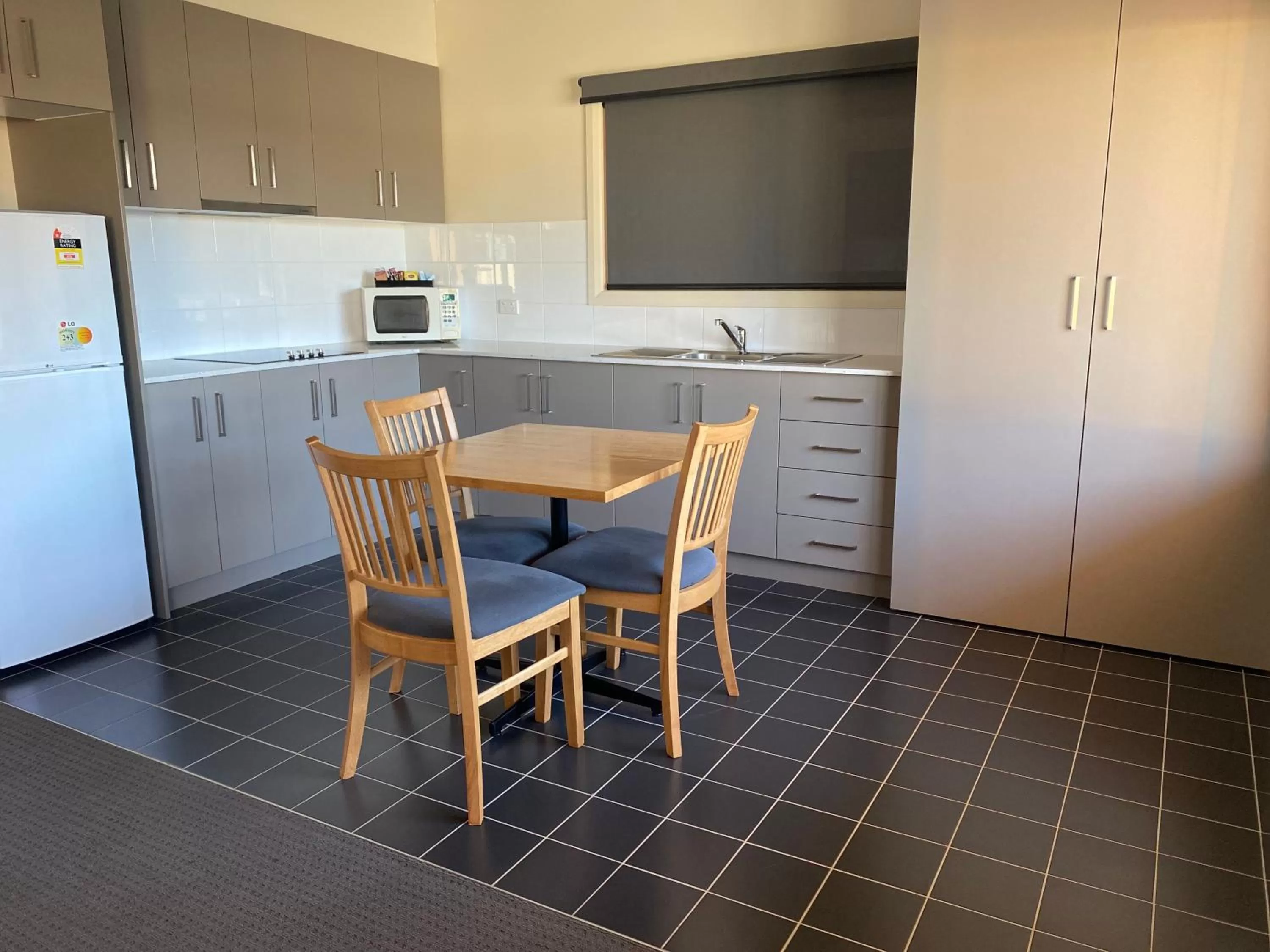 Kitchen or kitchenette in Comfort Inn Bishops Lodge