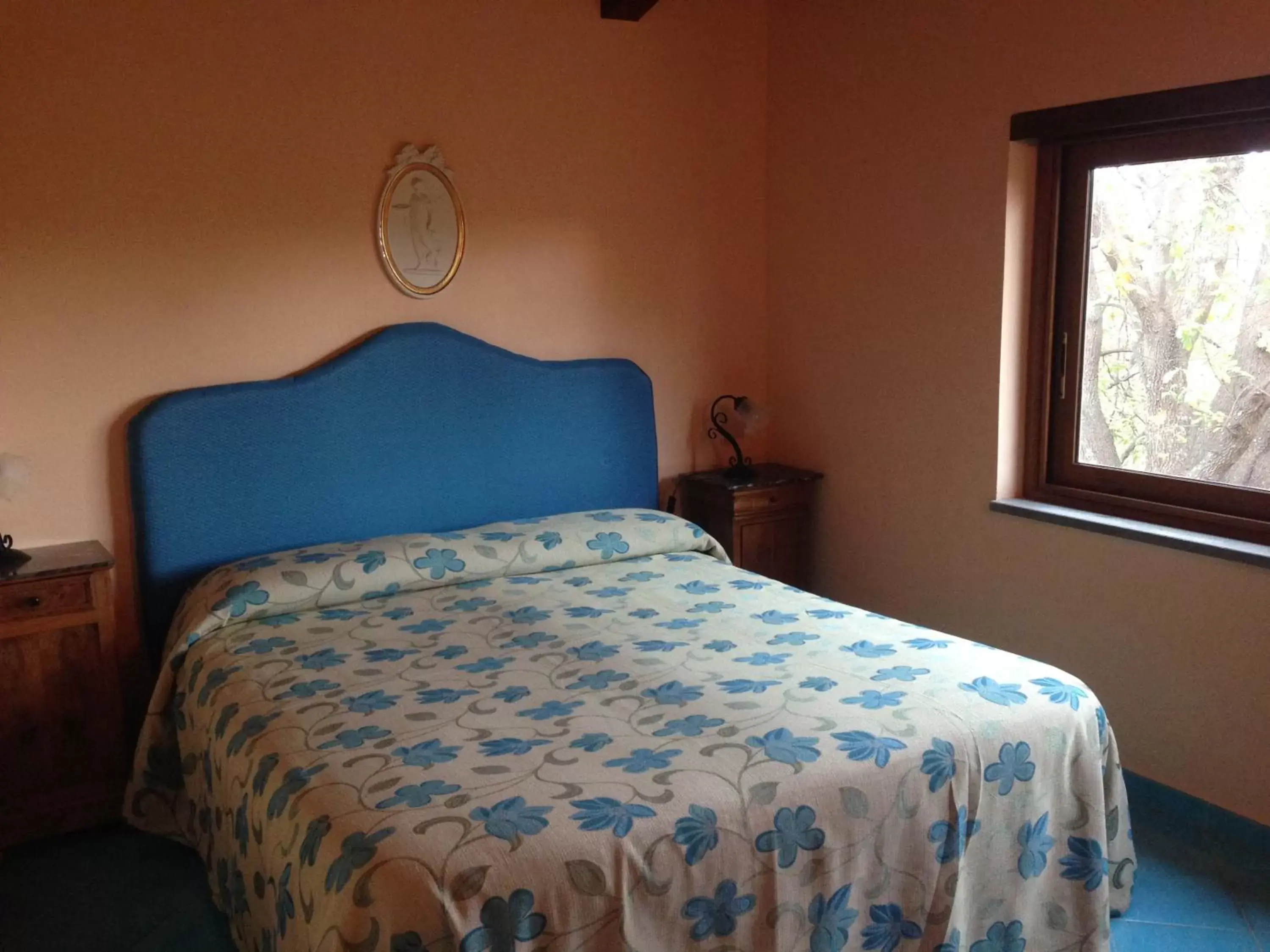 Bed in Bed and Breakfast Il Glicine