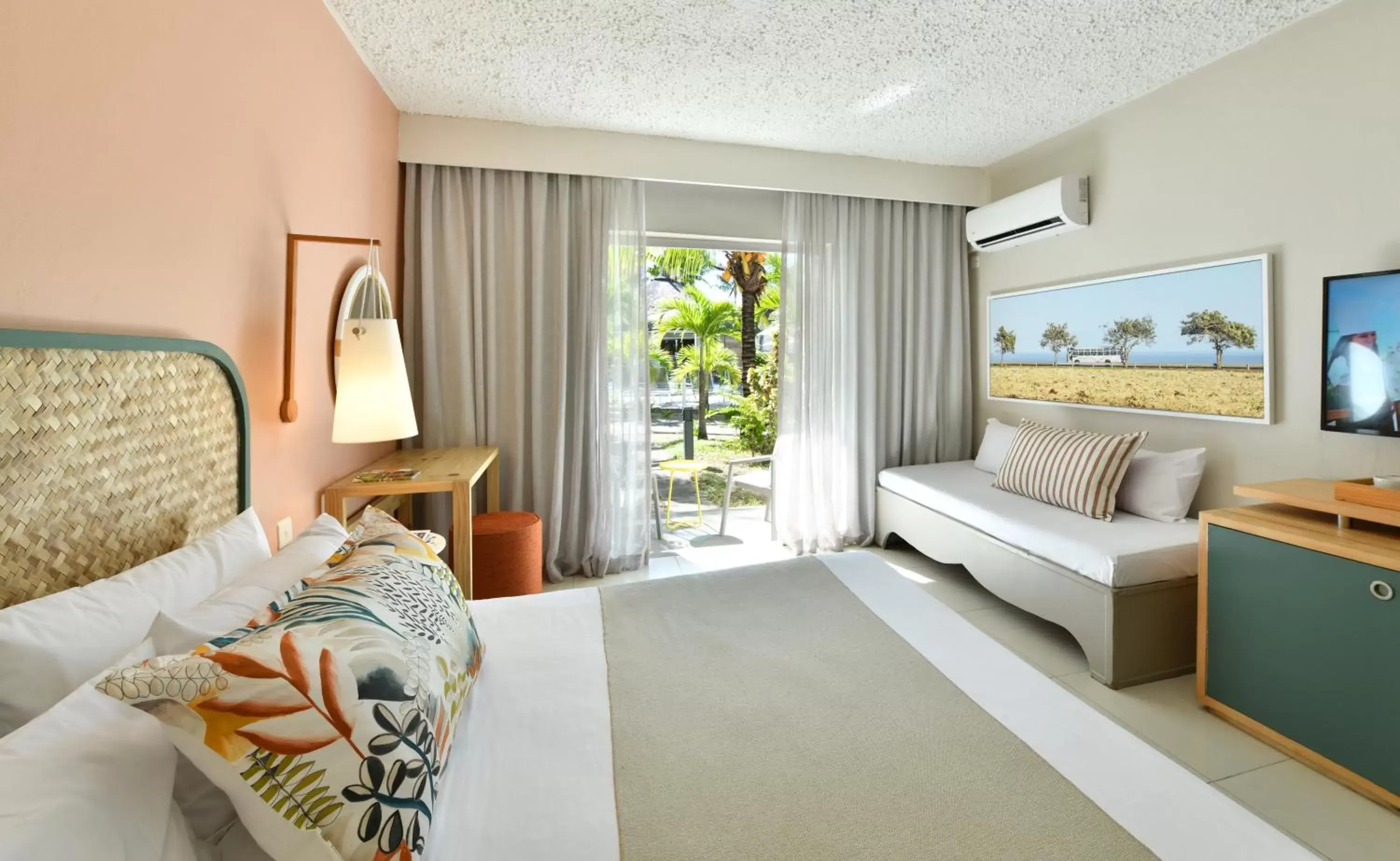 Bed in Veranda Palmar Beach Hotel & Spa - All Inclusive