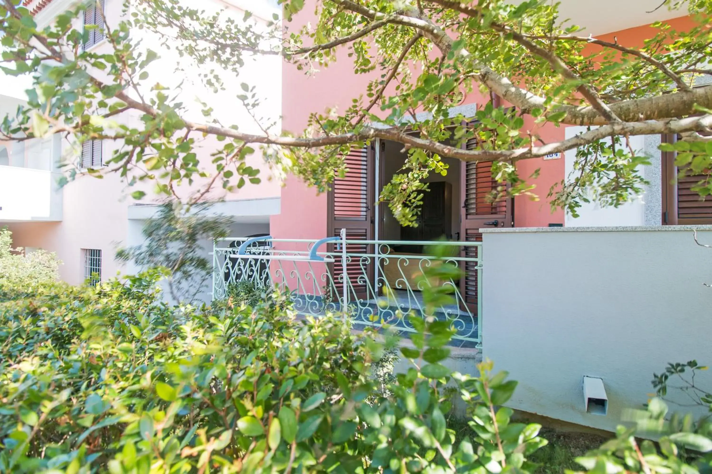 Garden view in Albergo Residenziale Gli Ontani Garden view in Albergo Residenziale Gli Ontani