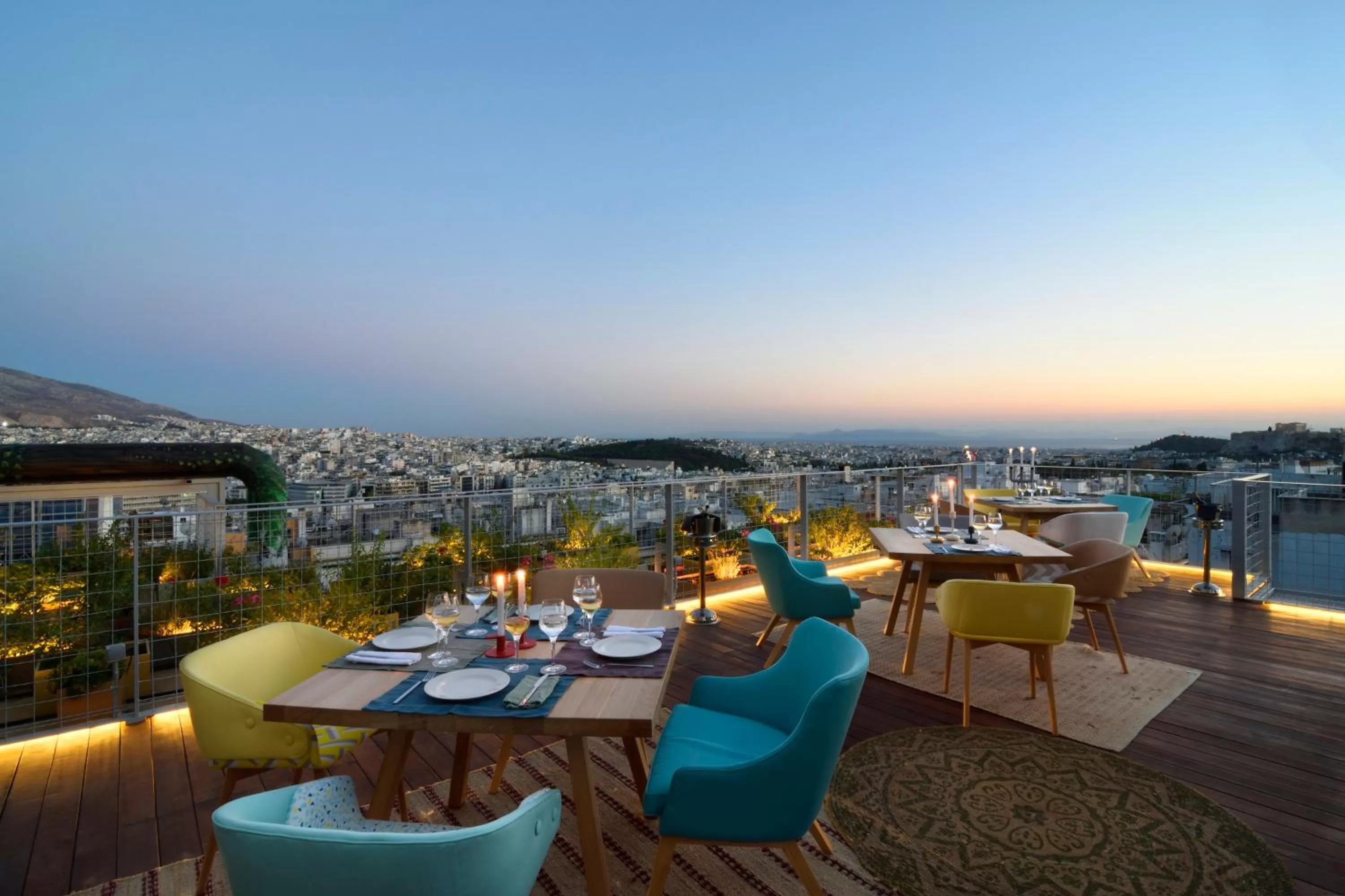Restaurant/places to eat in Coco-Mat Hotel Athens