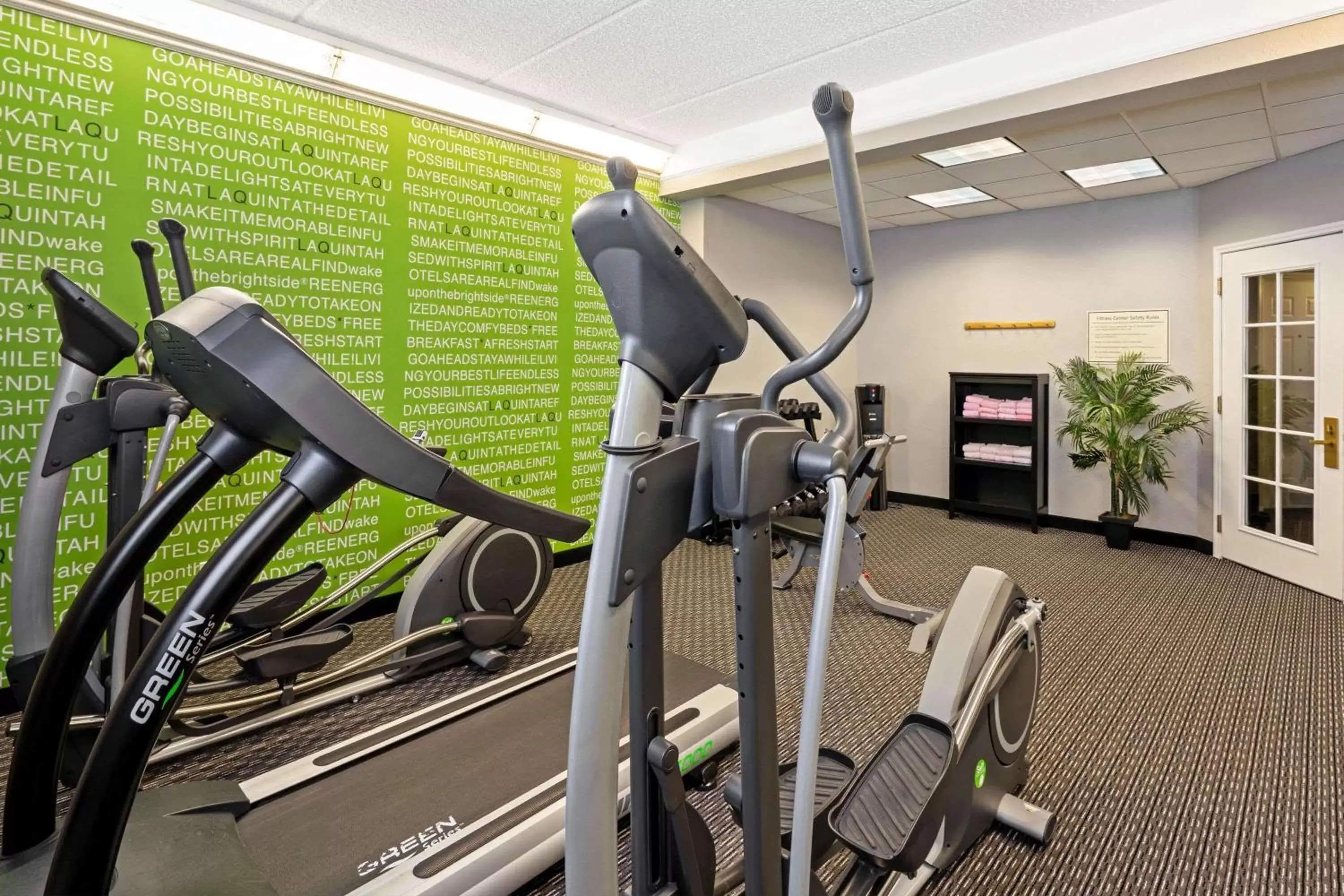 Activities, Fitness Center/Facilities in La Quinta by Wyndham Houston West Park 10