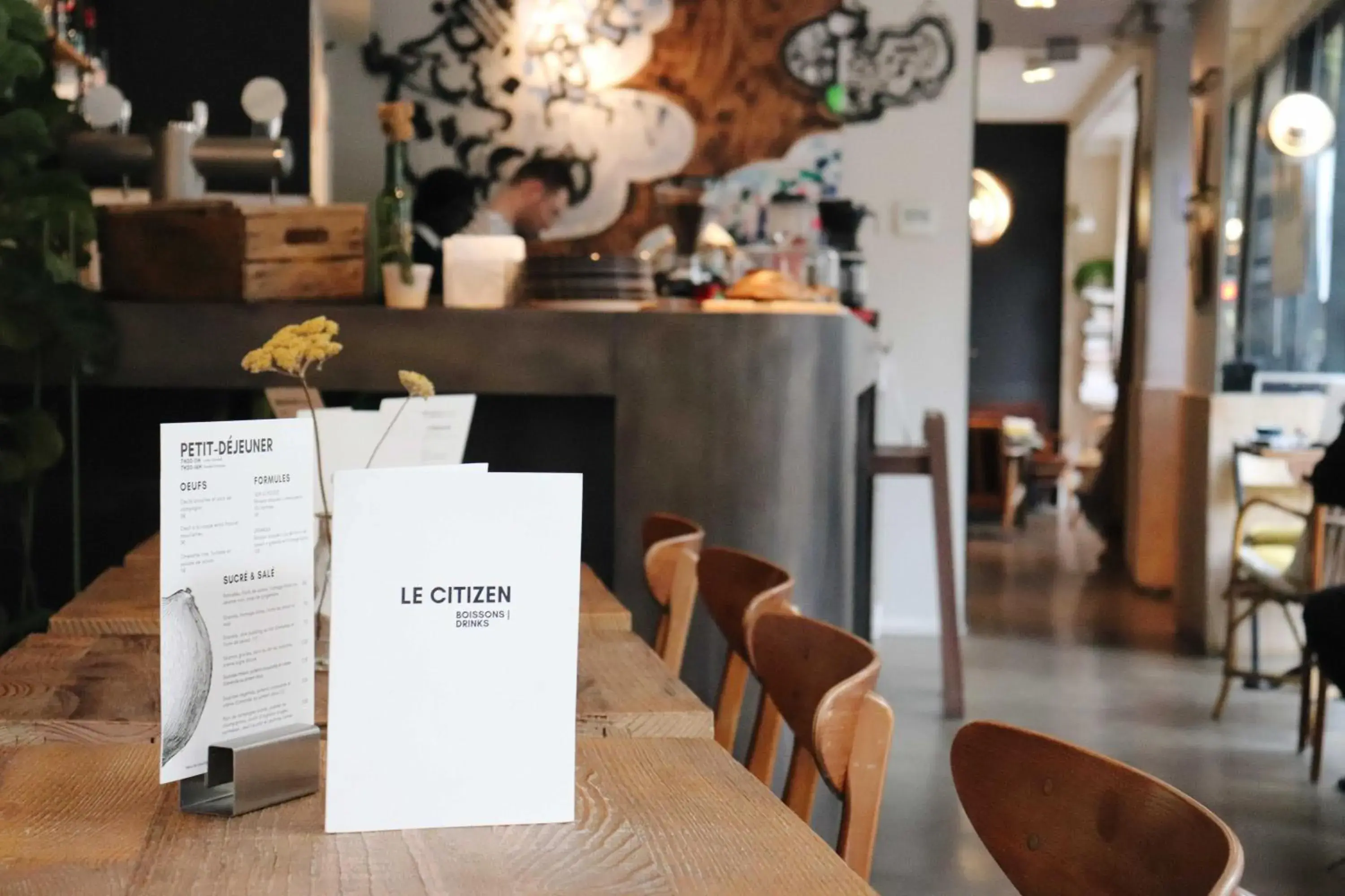 Restaurant/Places to Eat in Le Citizen Hotel