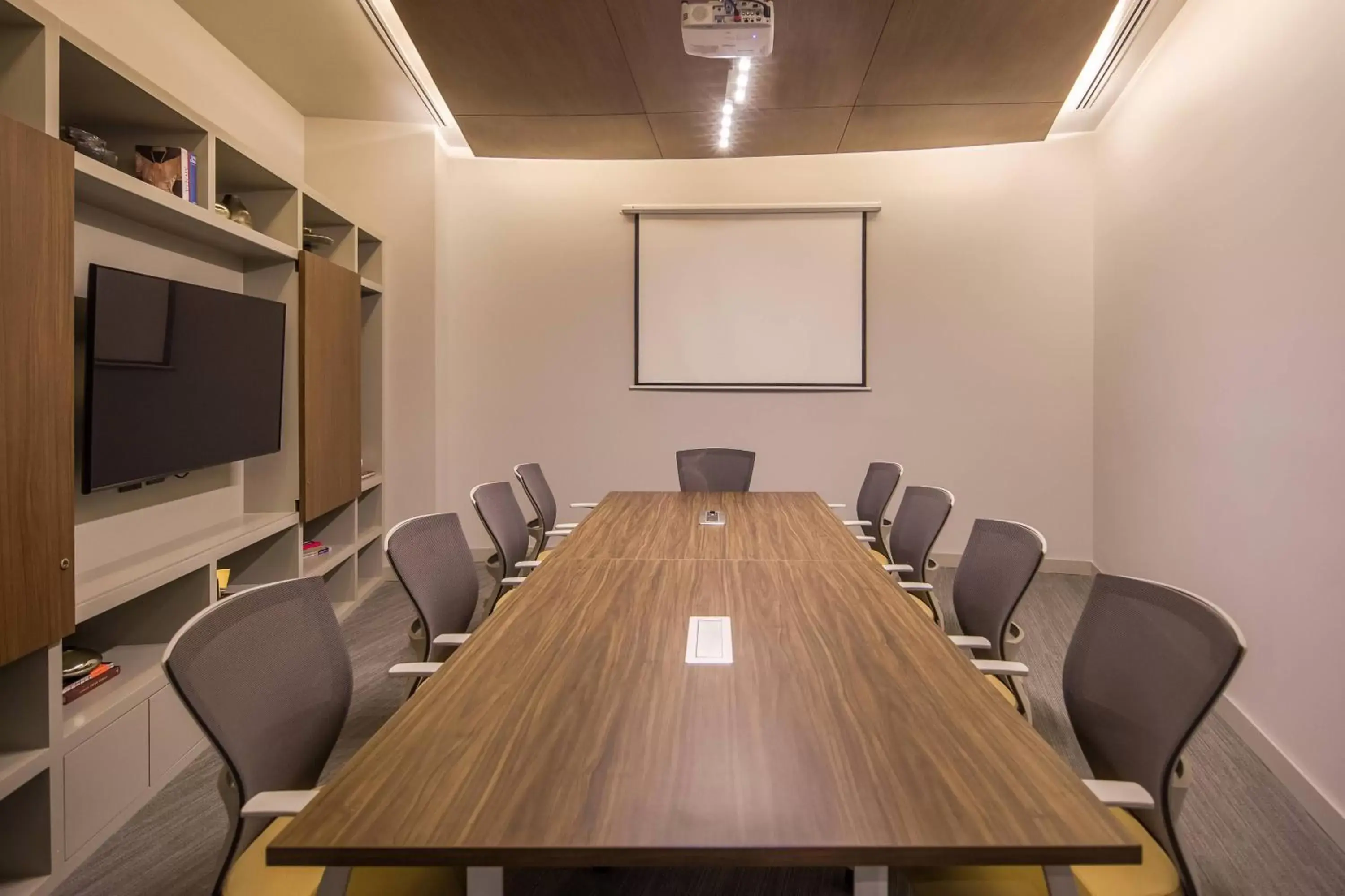 Meeting/conference room in AC Hotel by Marriott Guadalajara Expo