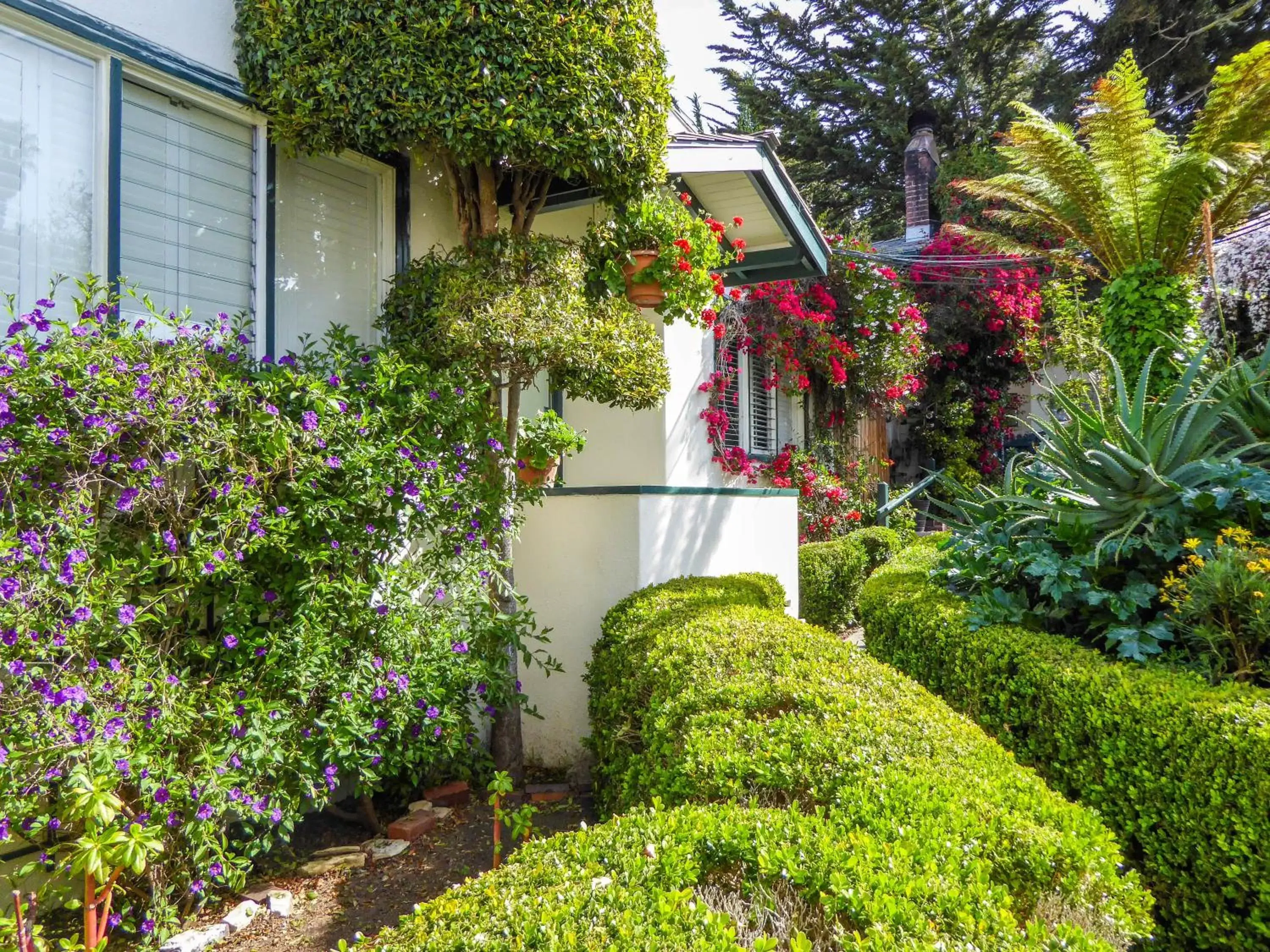 Property building, Garden in Carmel Fireplace Inn