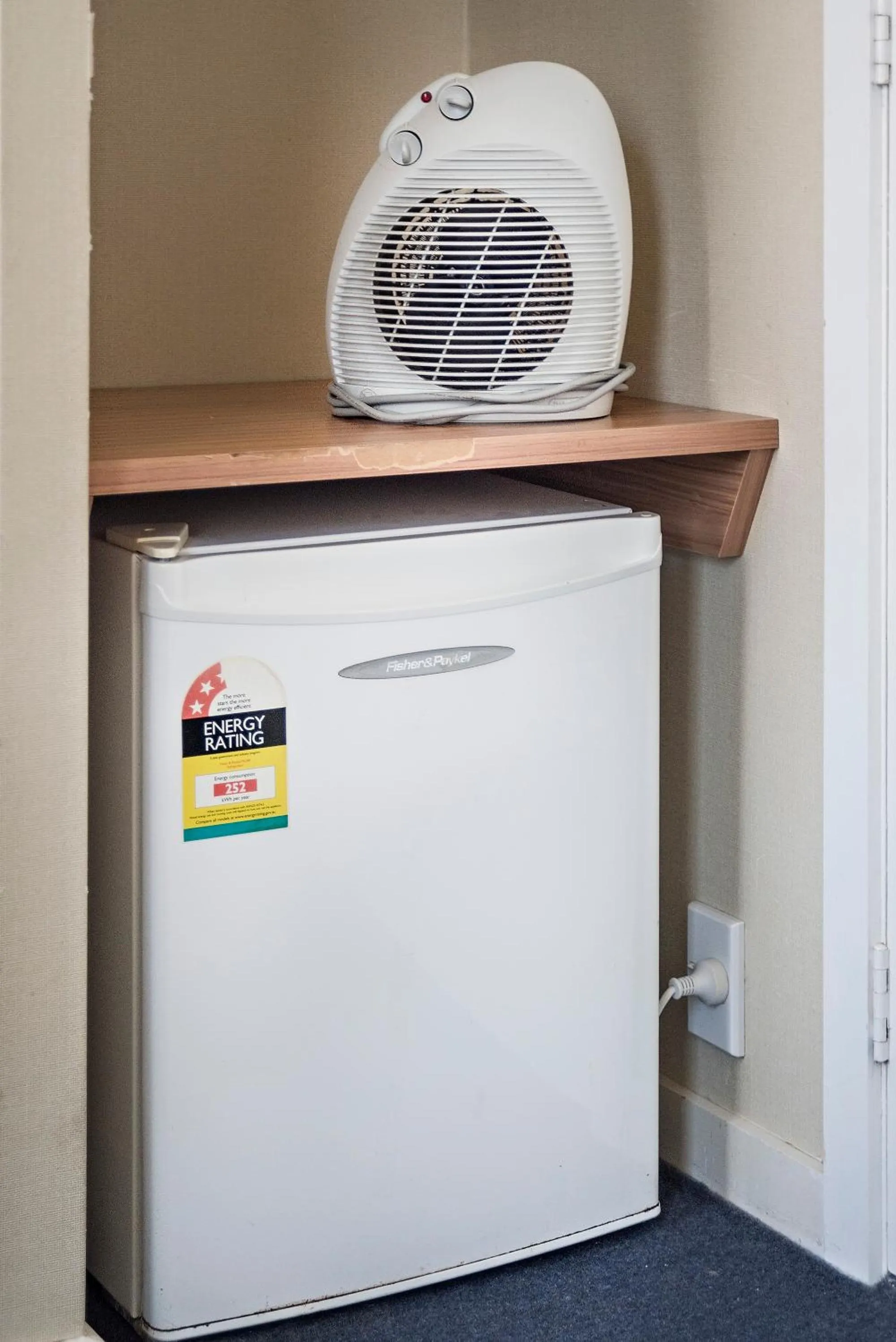 Area and facilities in Halswell Lodge