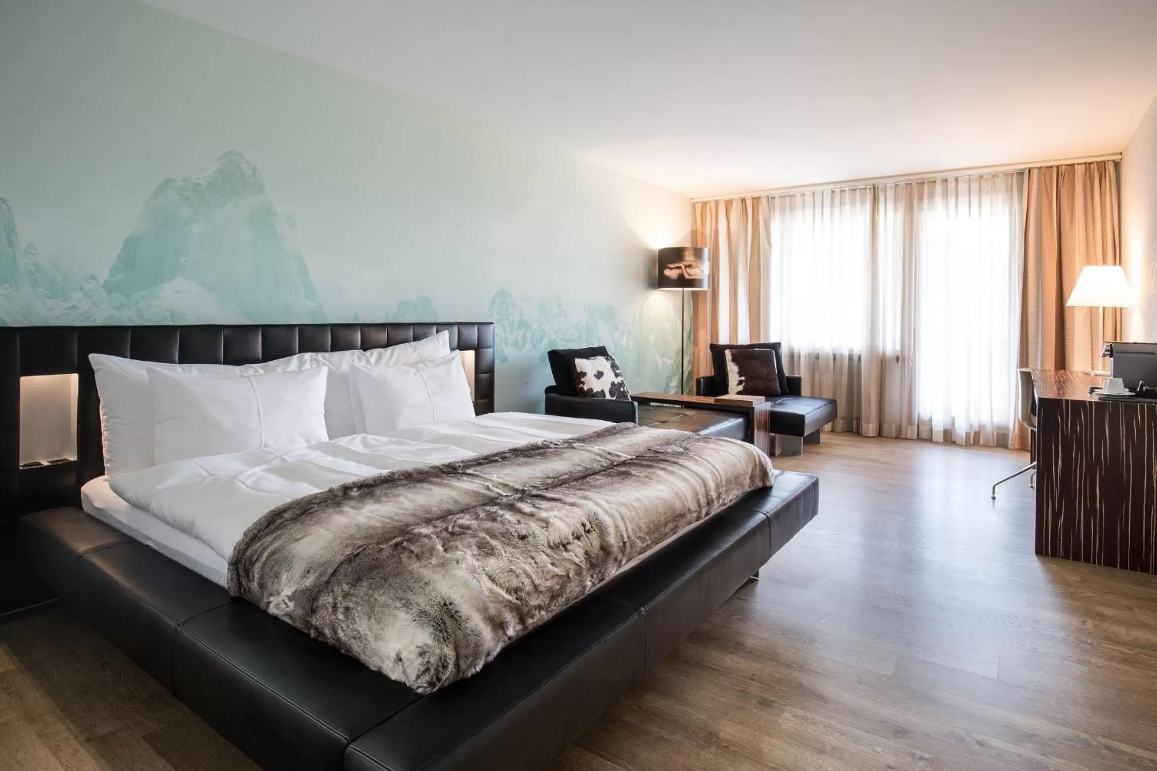 Photo of the whole room, Bed in Kurhaus Lenzerheide