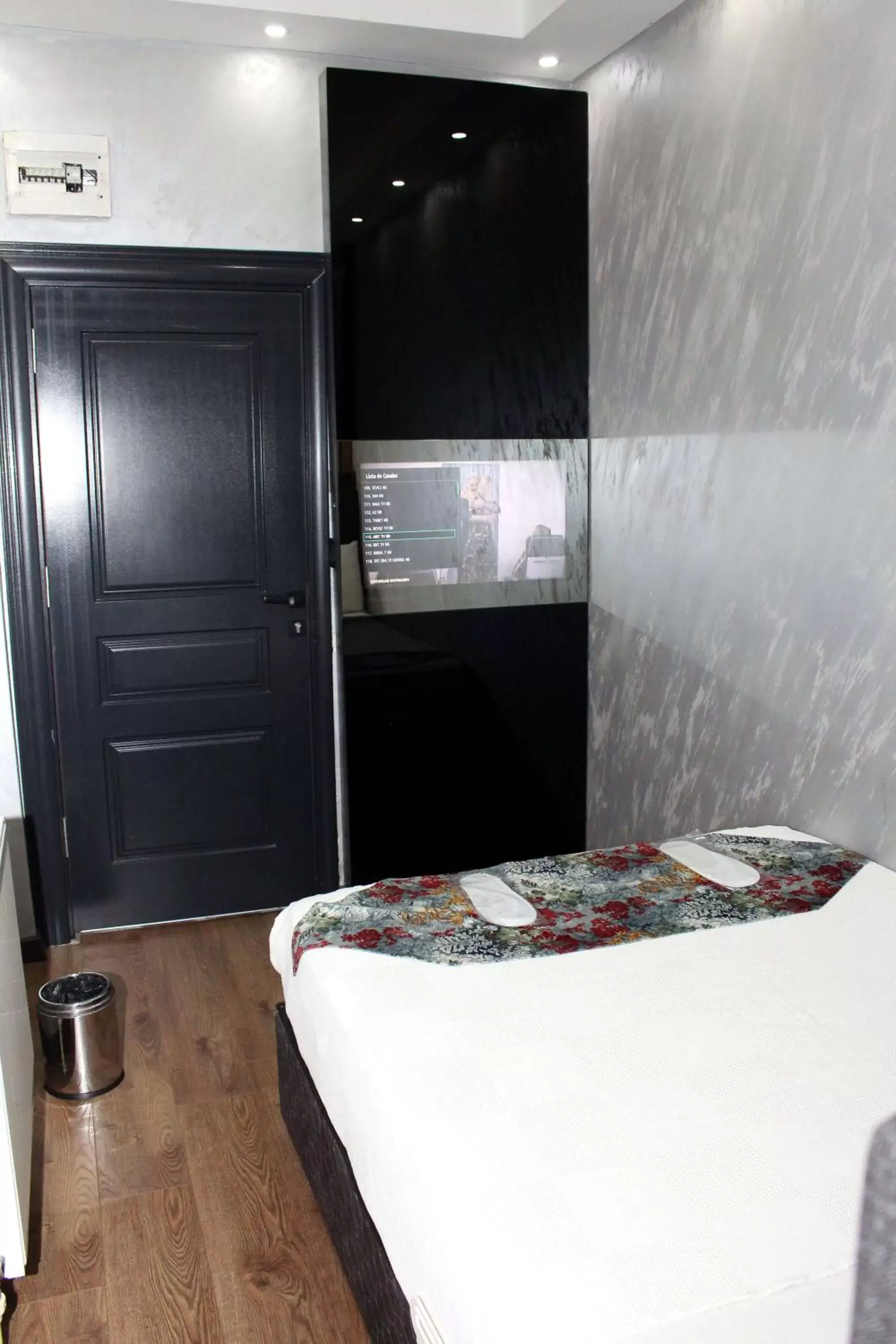 Bed, Bathroom in Istanbul Fair Hotel