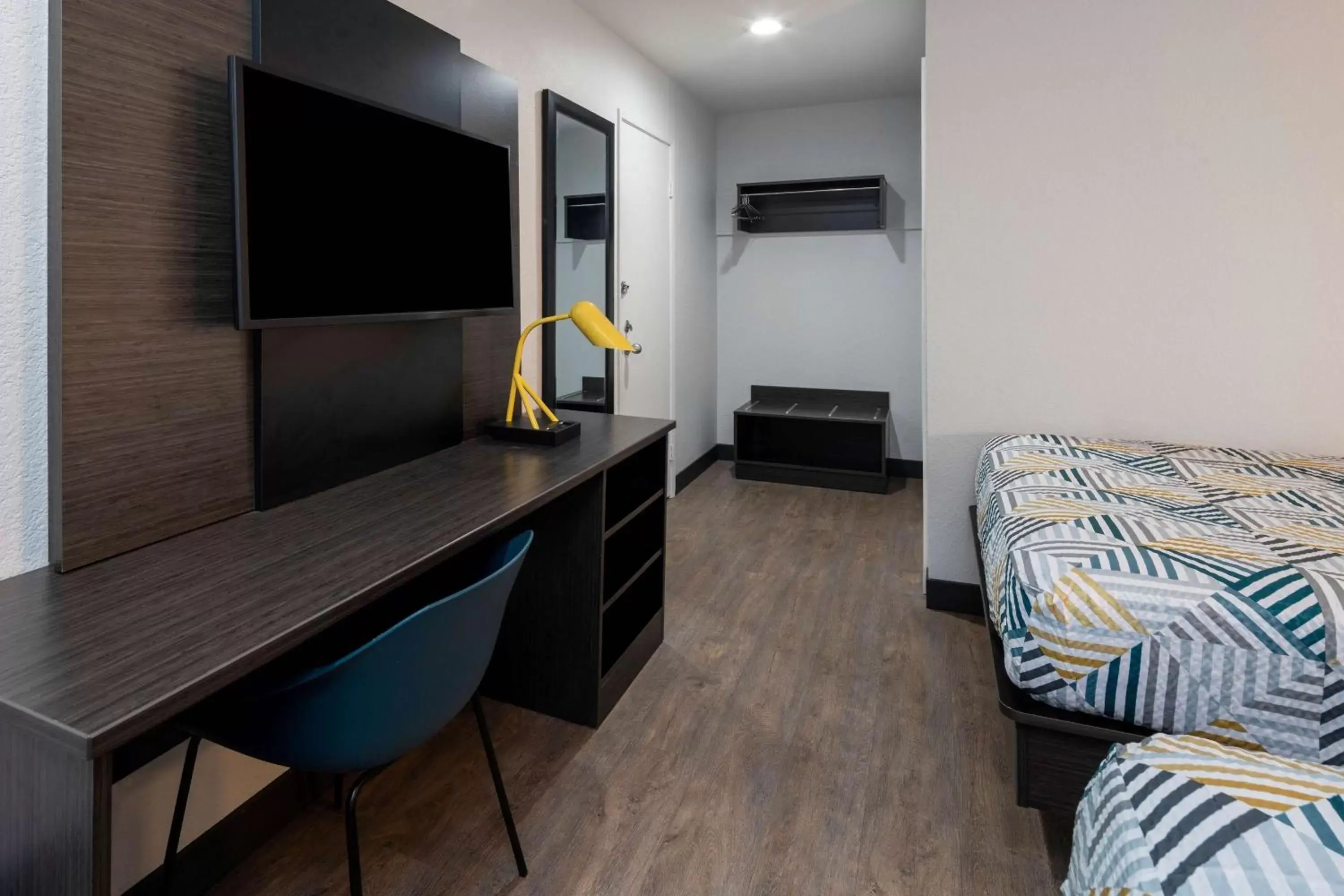 Photo of the whole room, Bed in Motel 6-Fontana, CA Photo of the whole room, Bed in Motel 6-Fontana, CA