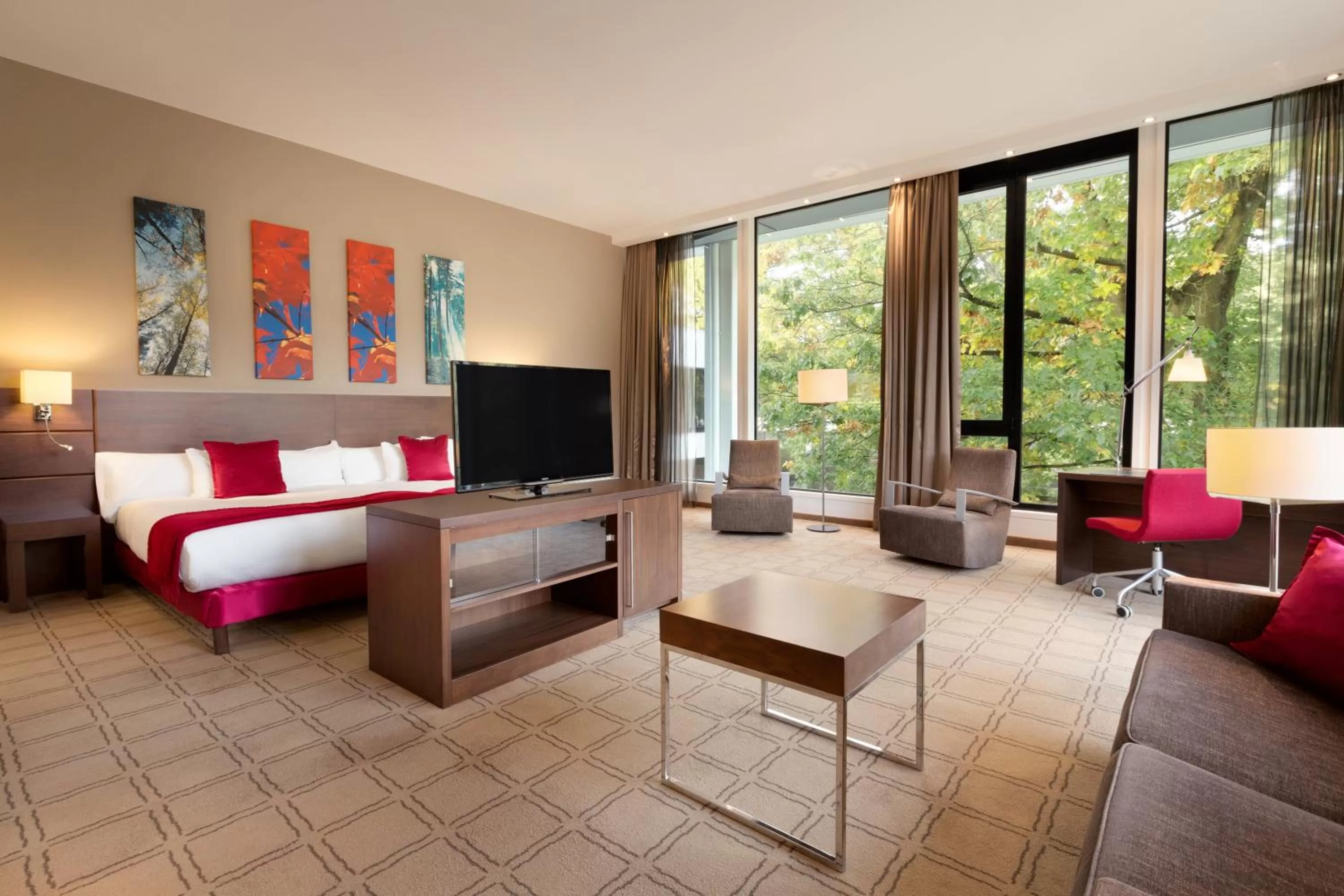 Photo of the whole room, Bed in Hotel Dolce La Hulpe Brussels