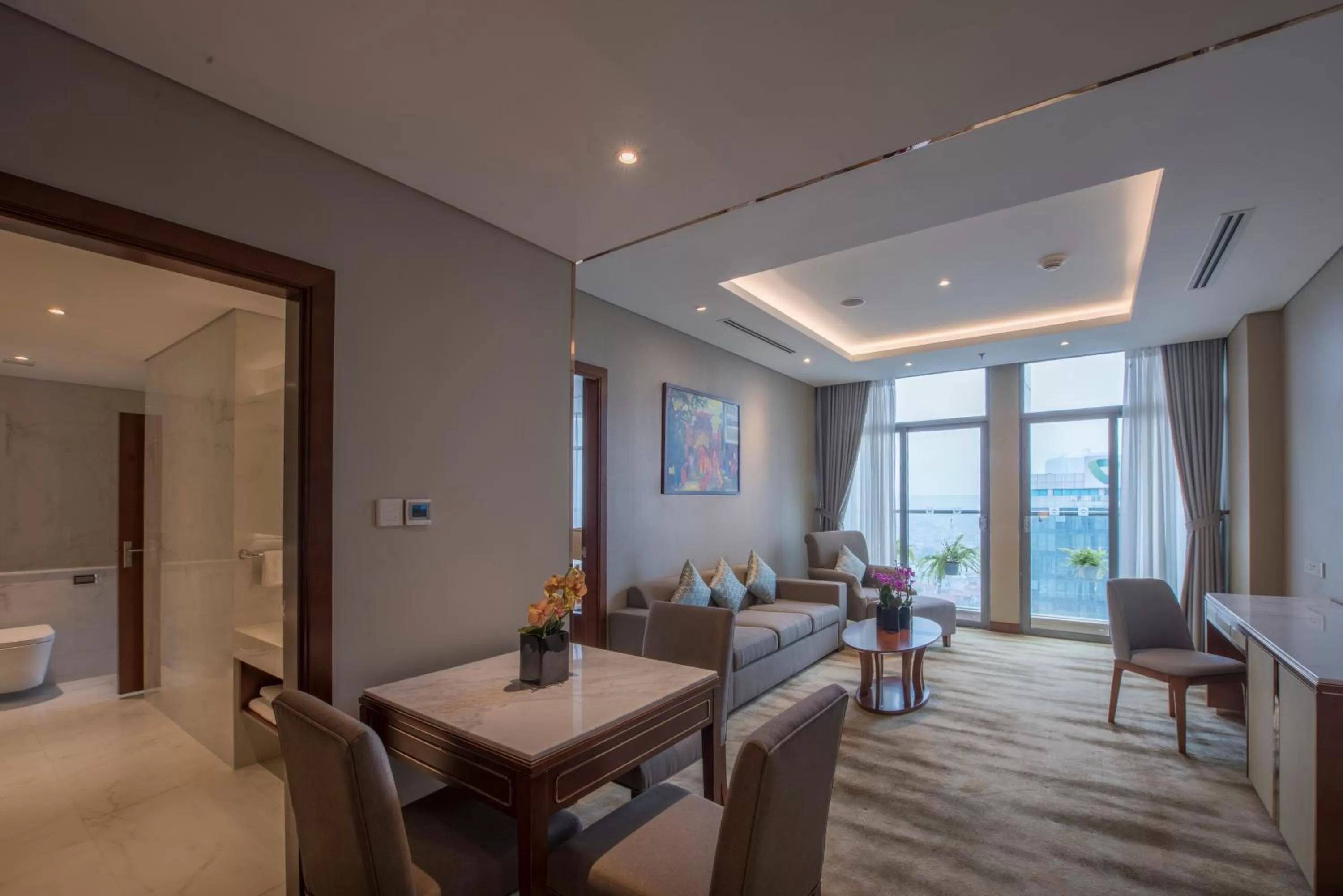 Dining area in Wyndham Garden Hanoi