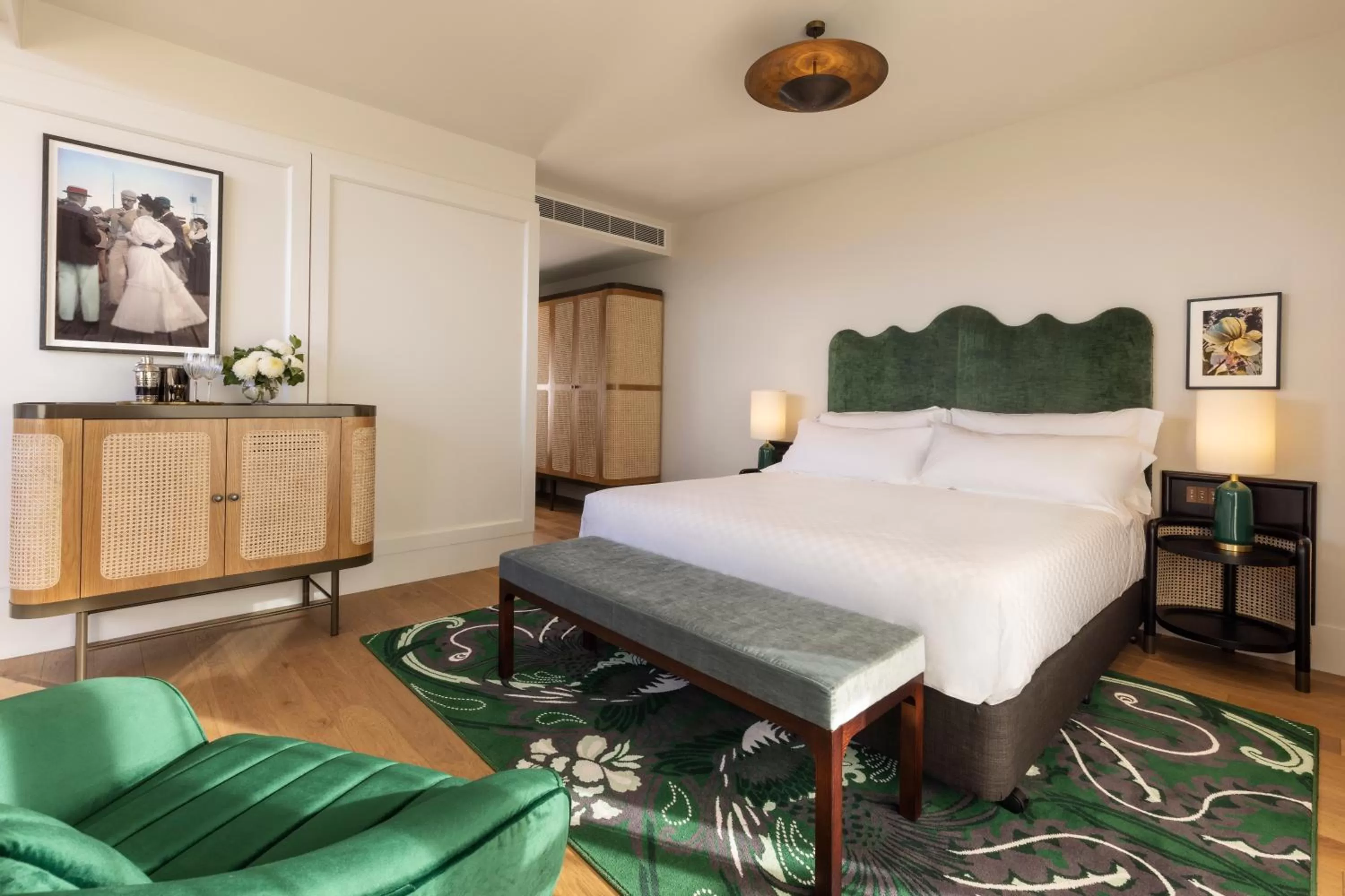 Bed in InterContinental Sorrento Mornington Peninsula