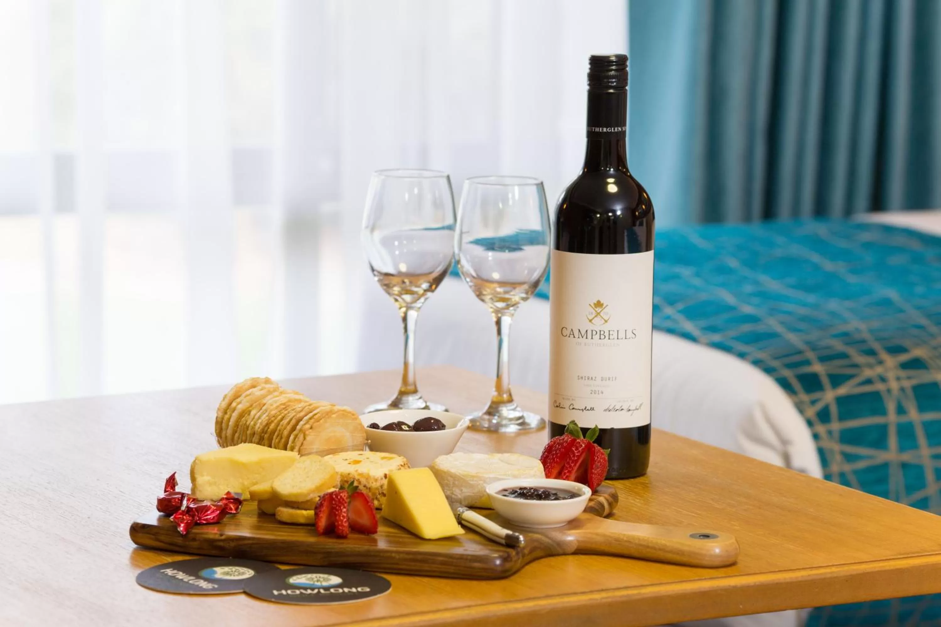 Seating area in Howlong Golf Resort