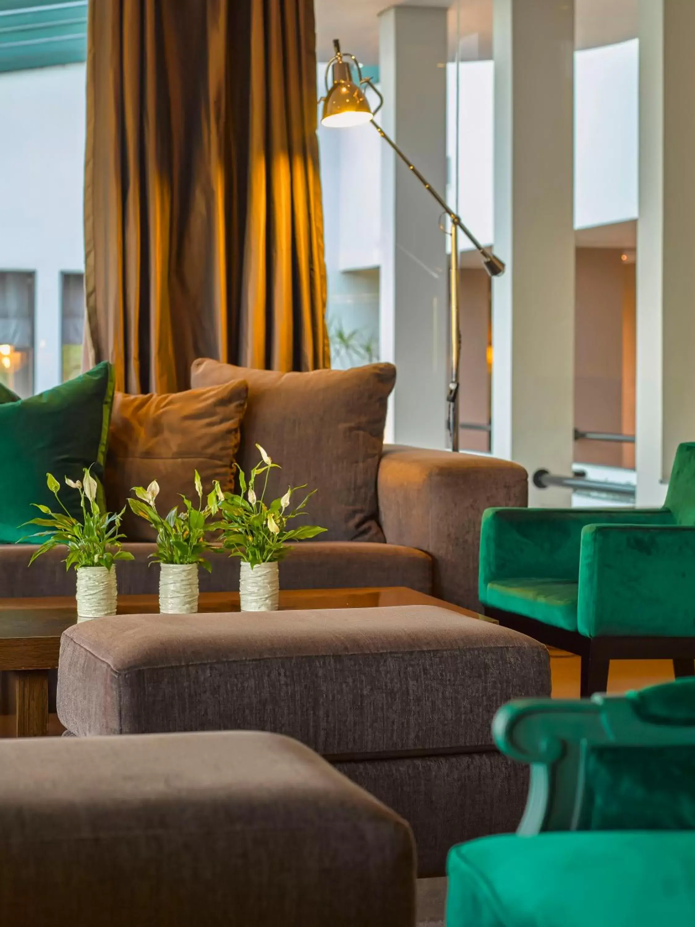 Lounge or bar, Seating Area in Cidnay Santo Tirso - Charming Hotel & Executive Center