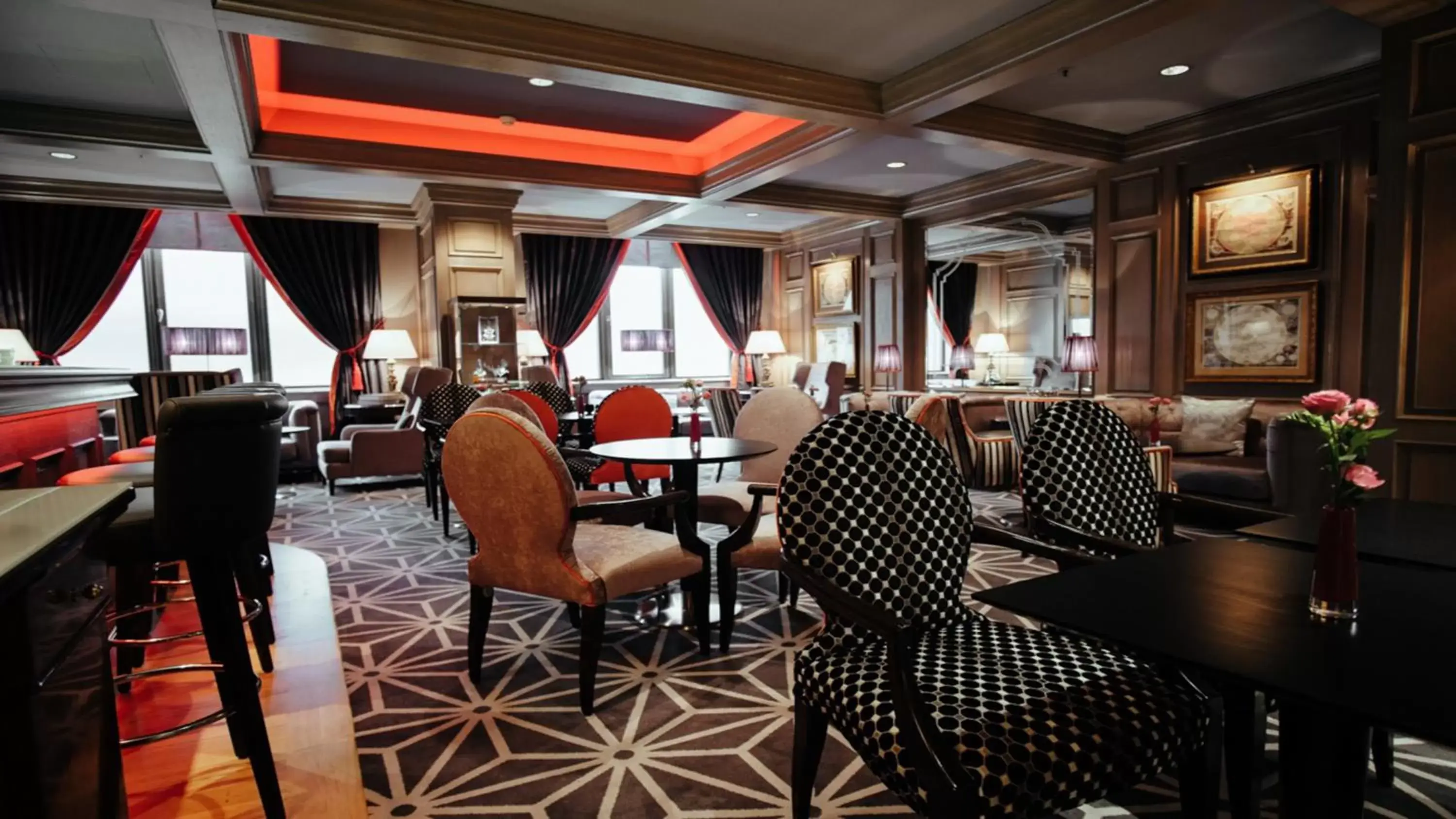 Lounge or bar, Restaurant/Places to Eat in Regent Berlin, an IHG Hotel