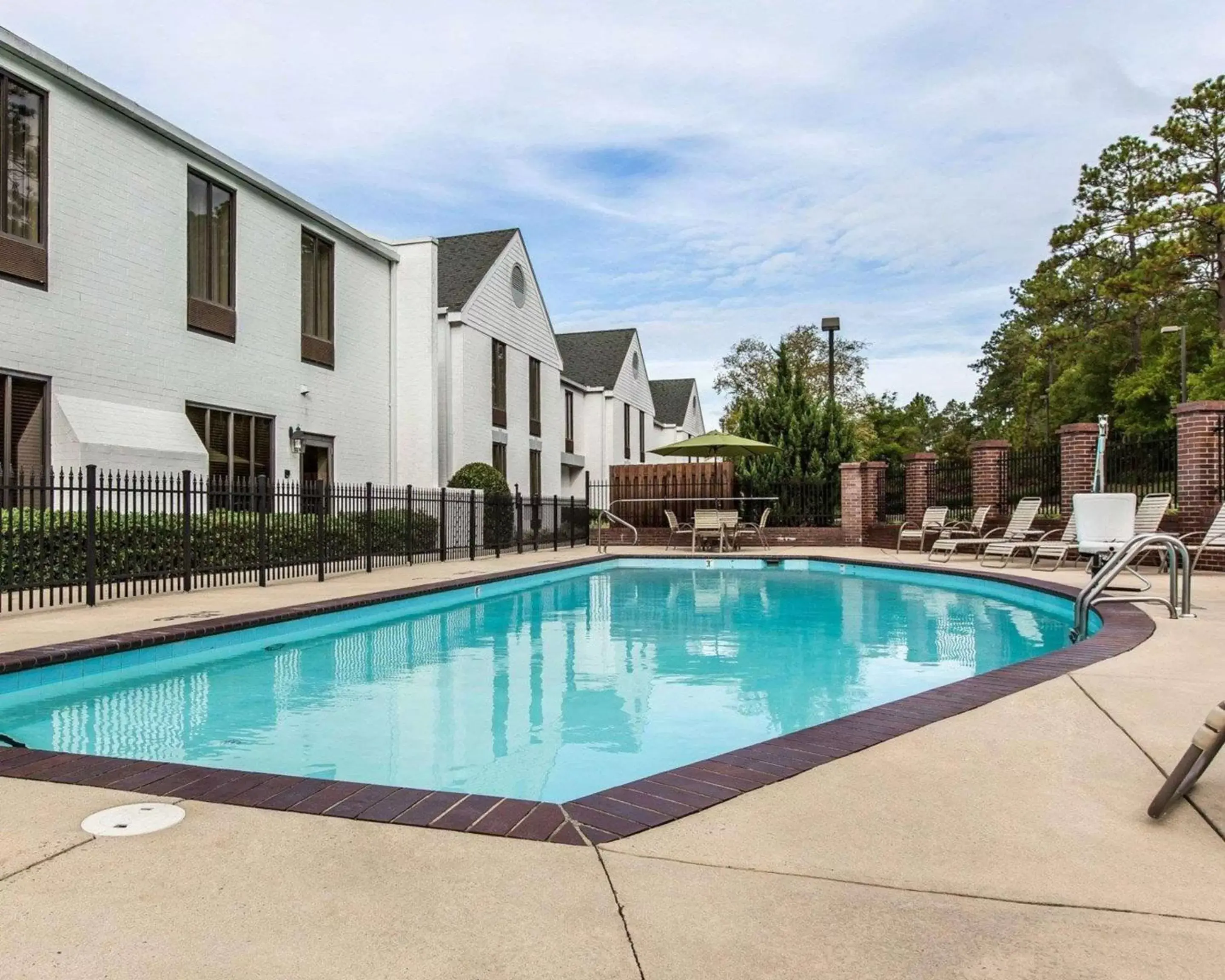 Swimming Pool in Comfort Inn Pinehurst