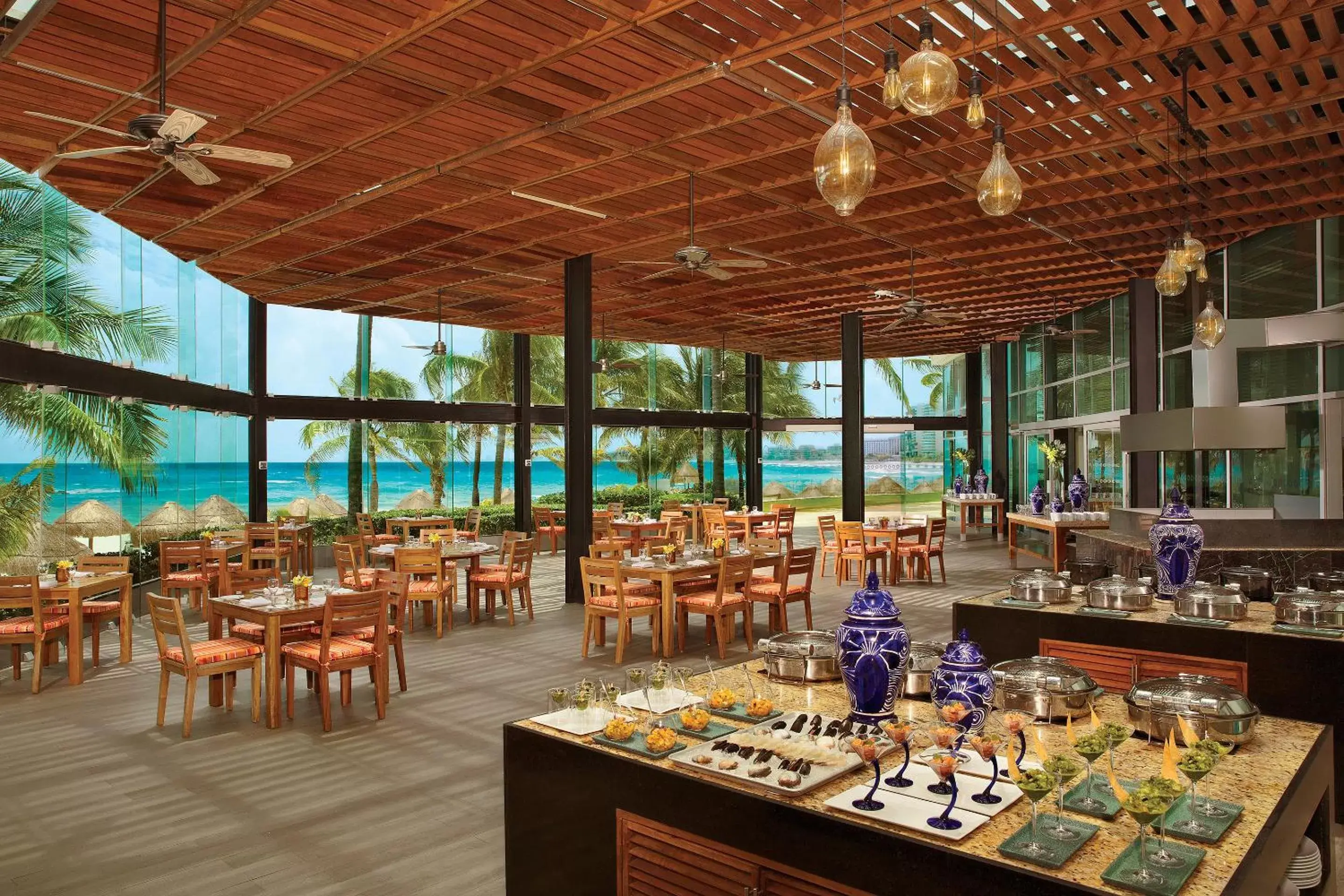 Restaurant/Places to Eat in Altitude at Krystal Grand Cancun - All Inclusive