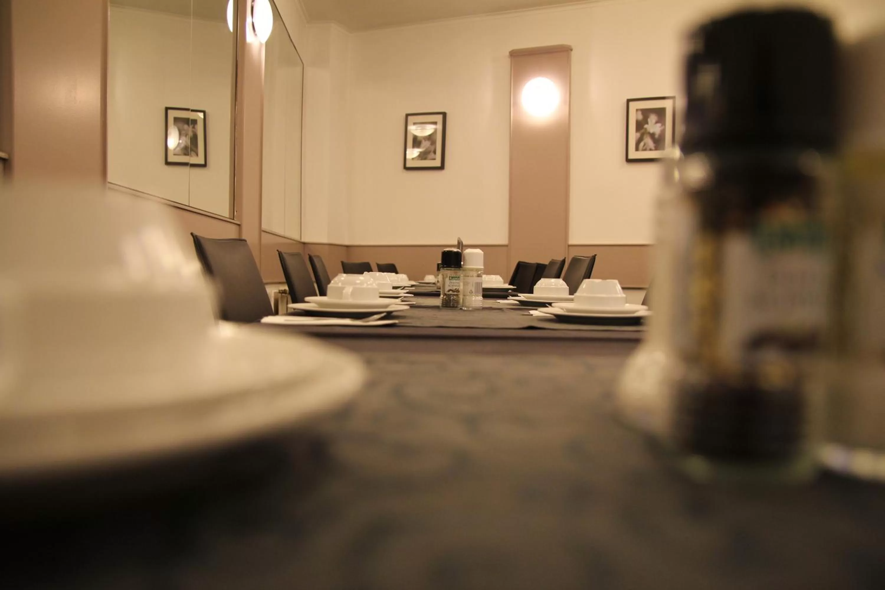 Buffet breakfast in Carlton Hotel