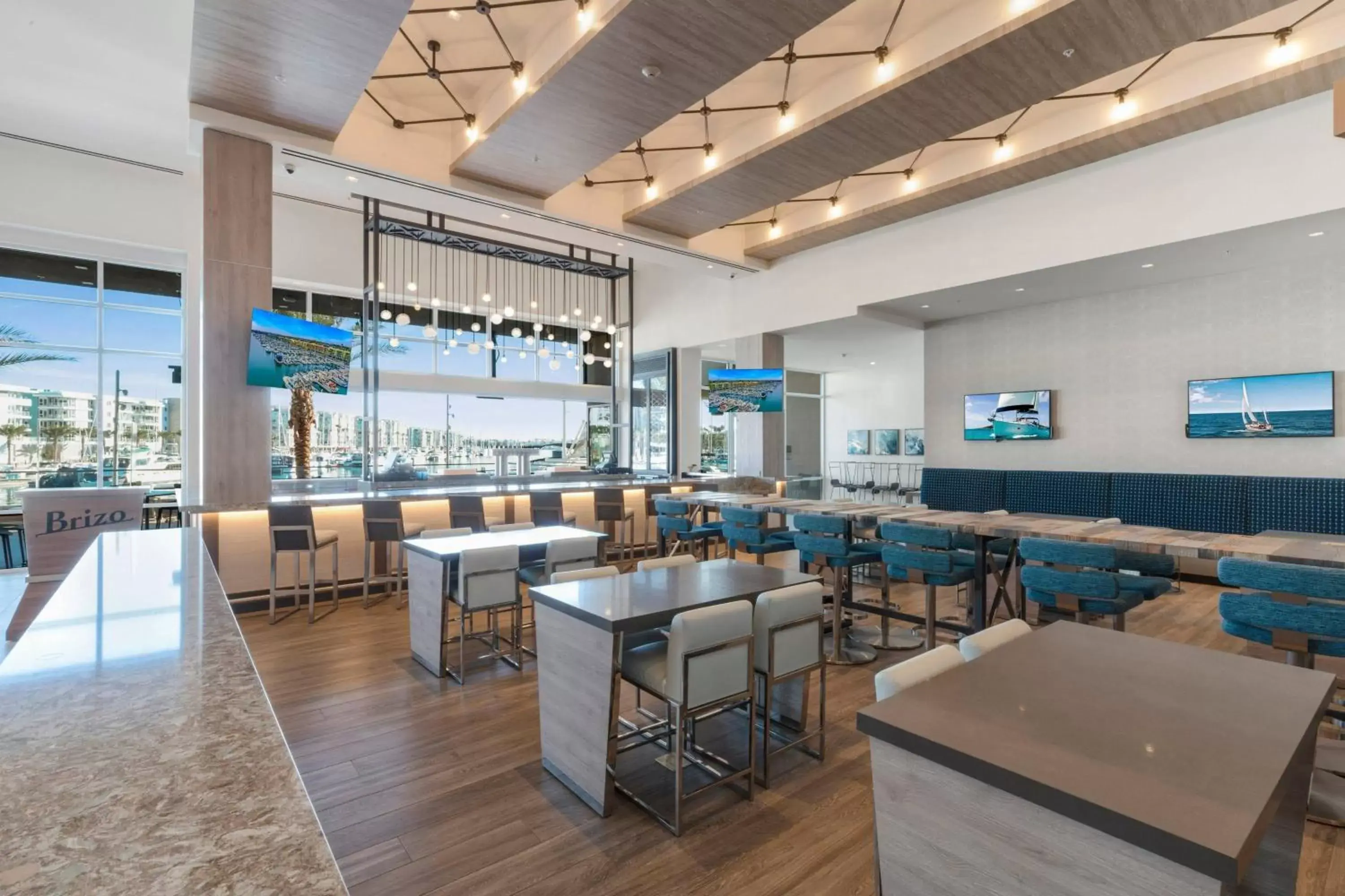 Restaurant/Places to Eat in Residence Inn by Marriott Marina del Rey