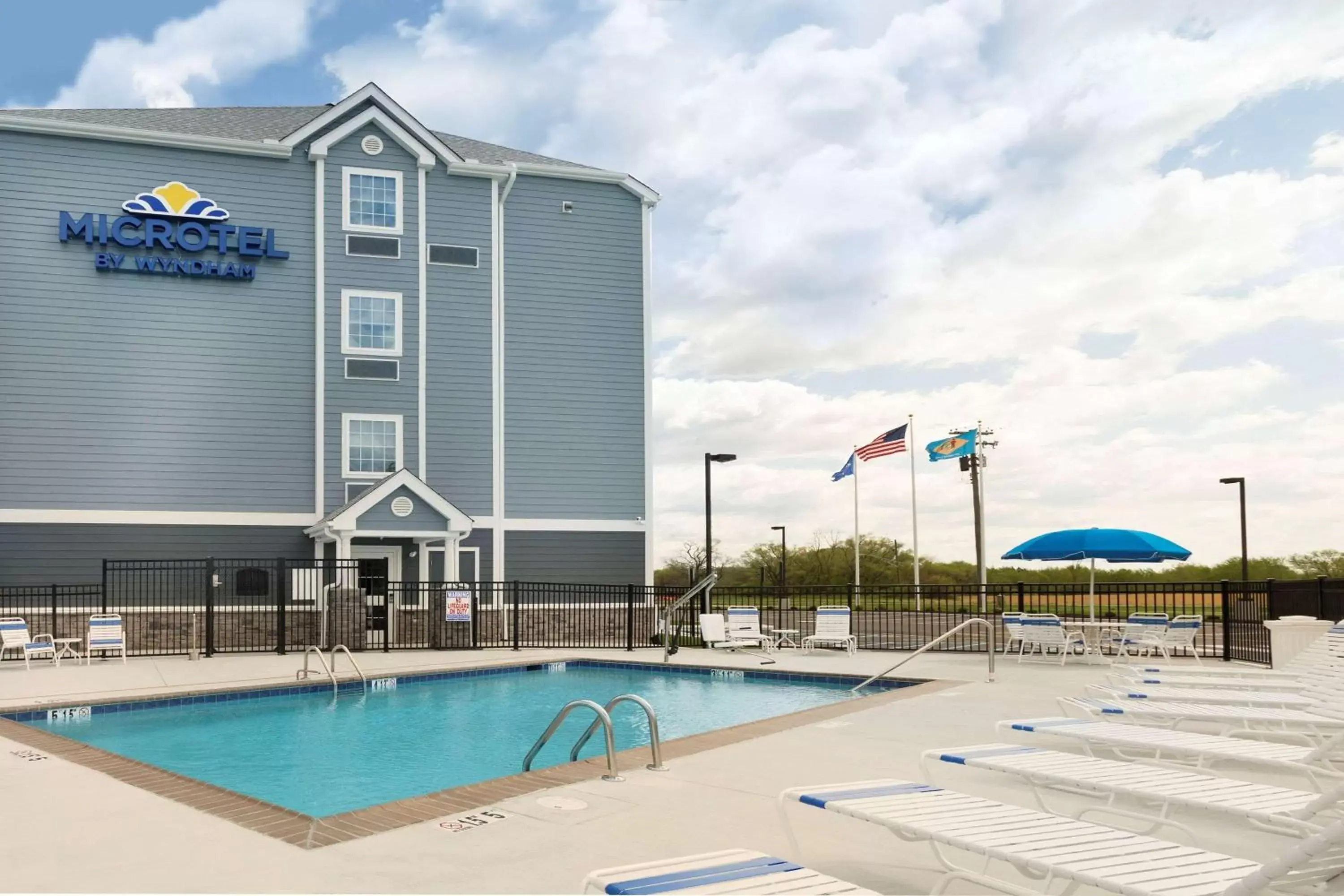 On site, Property Building in Microtel Inn & Suites by Wyndham Georgetown Delaware Beaches
