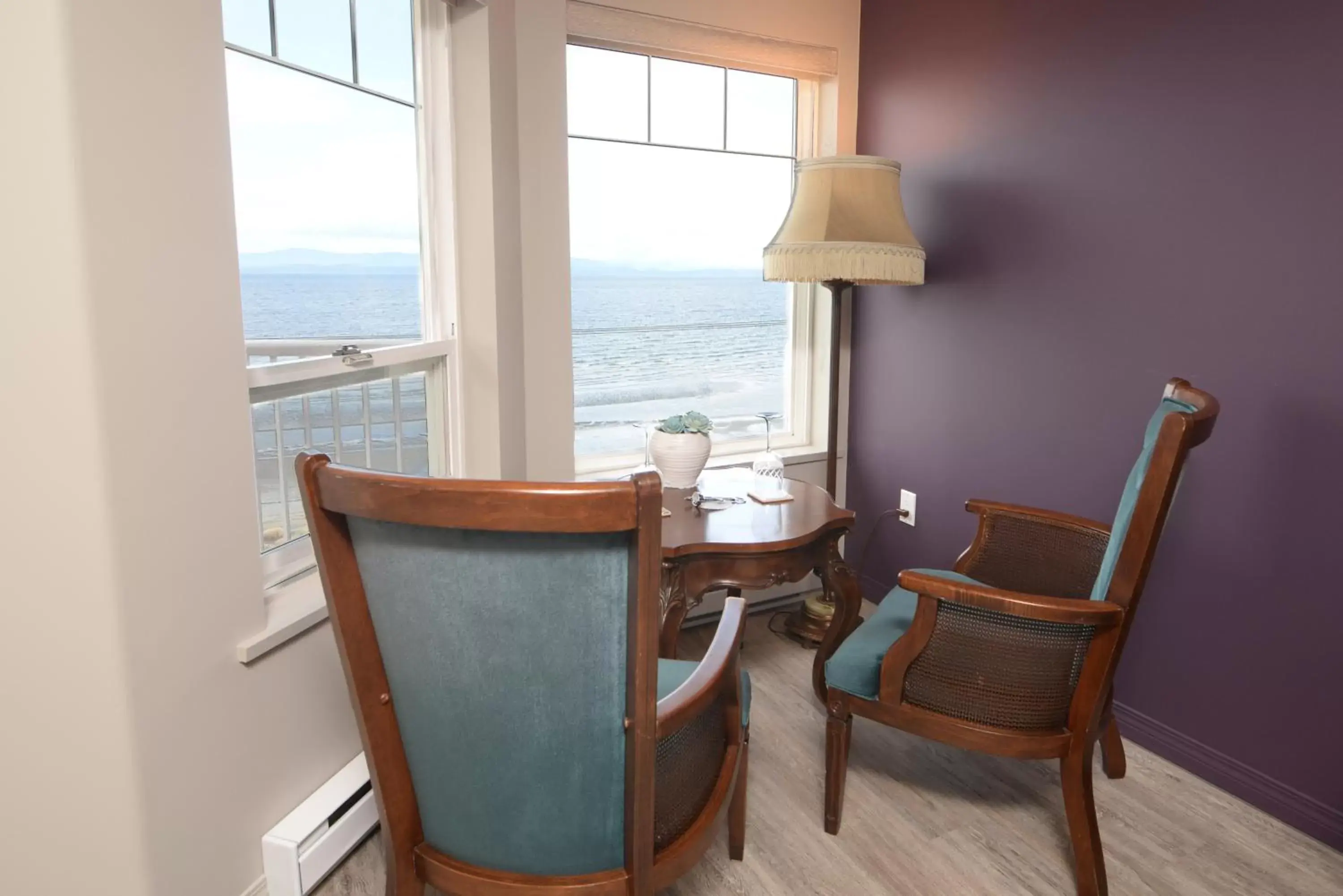 Seating area, Sea View in Casa Grande Inn