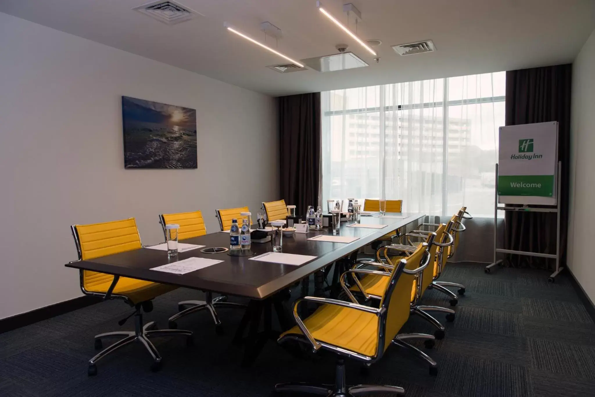 Meeting/conference room in Holiday Inn Aktau, an IHG Hotel