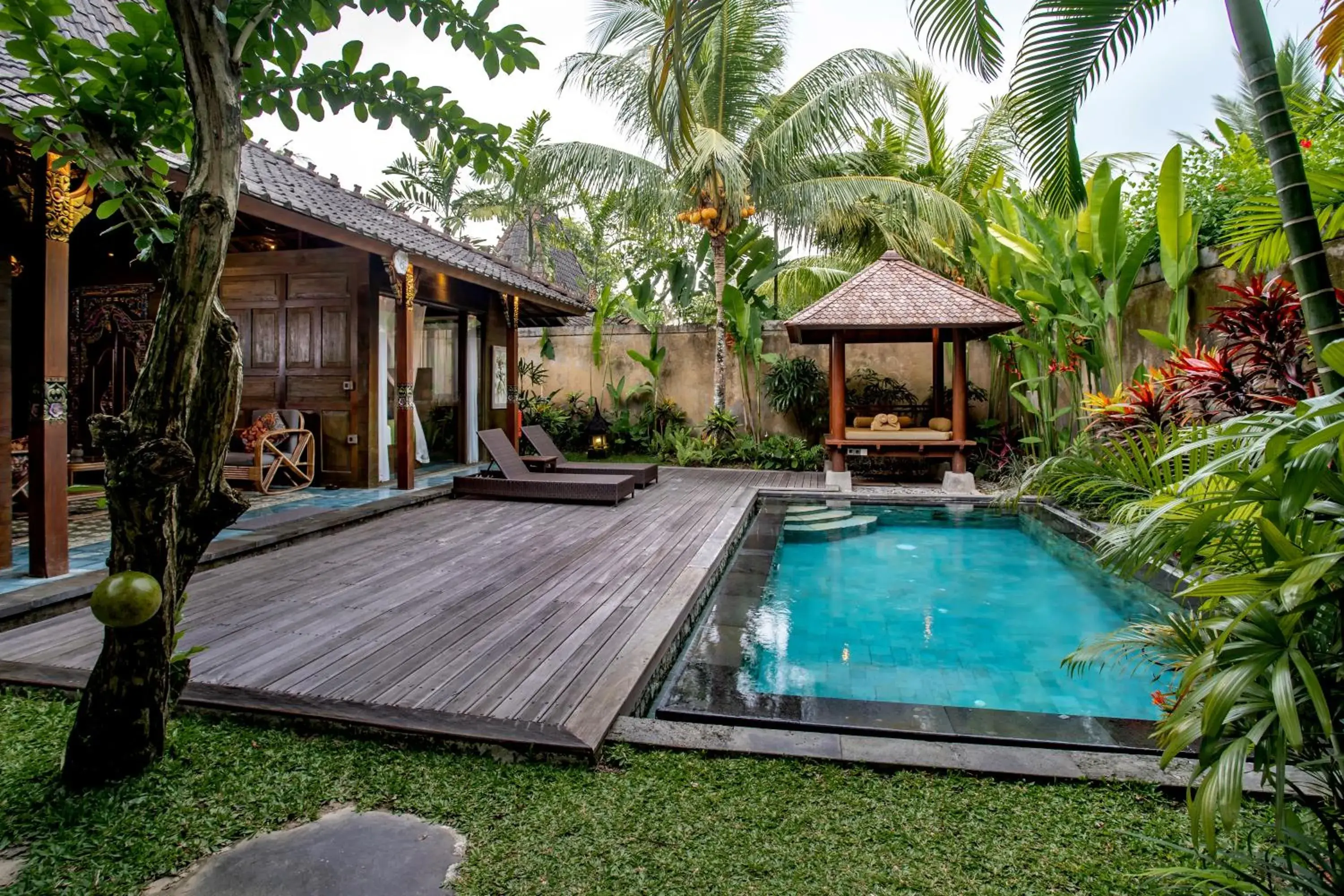 Garden, Swimming Pool in Arya Villas Ubud