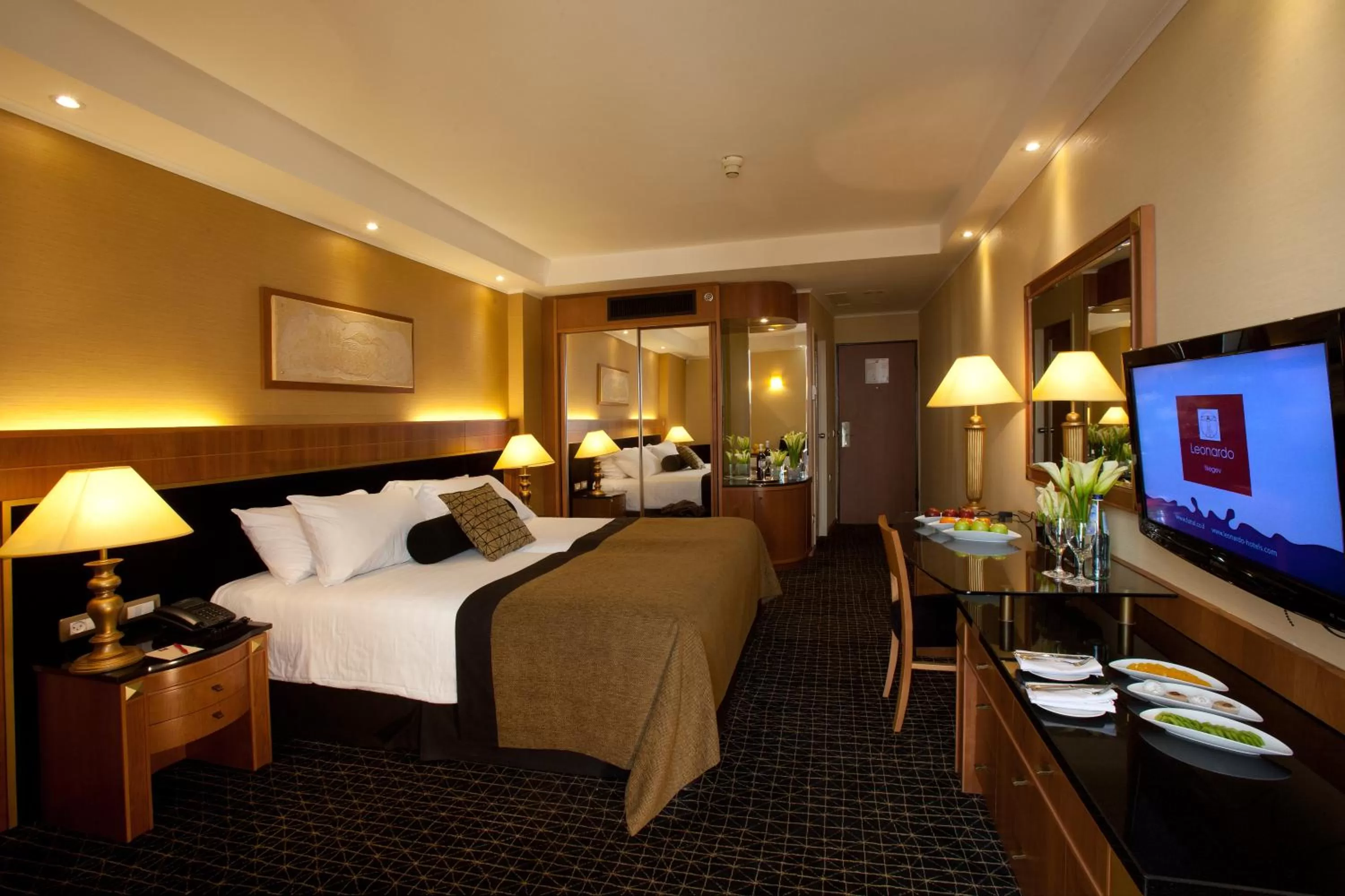 Deluxe Room with New City View (2 Adults + 1 Child) in Leonardo Plaza Hotel Jerusalem