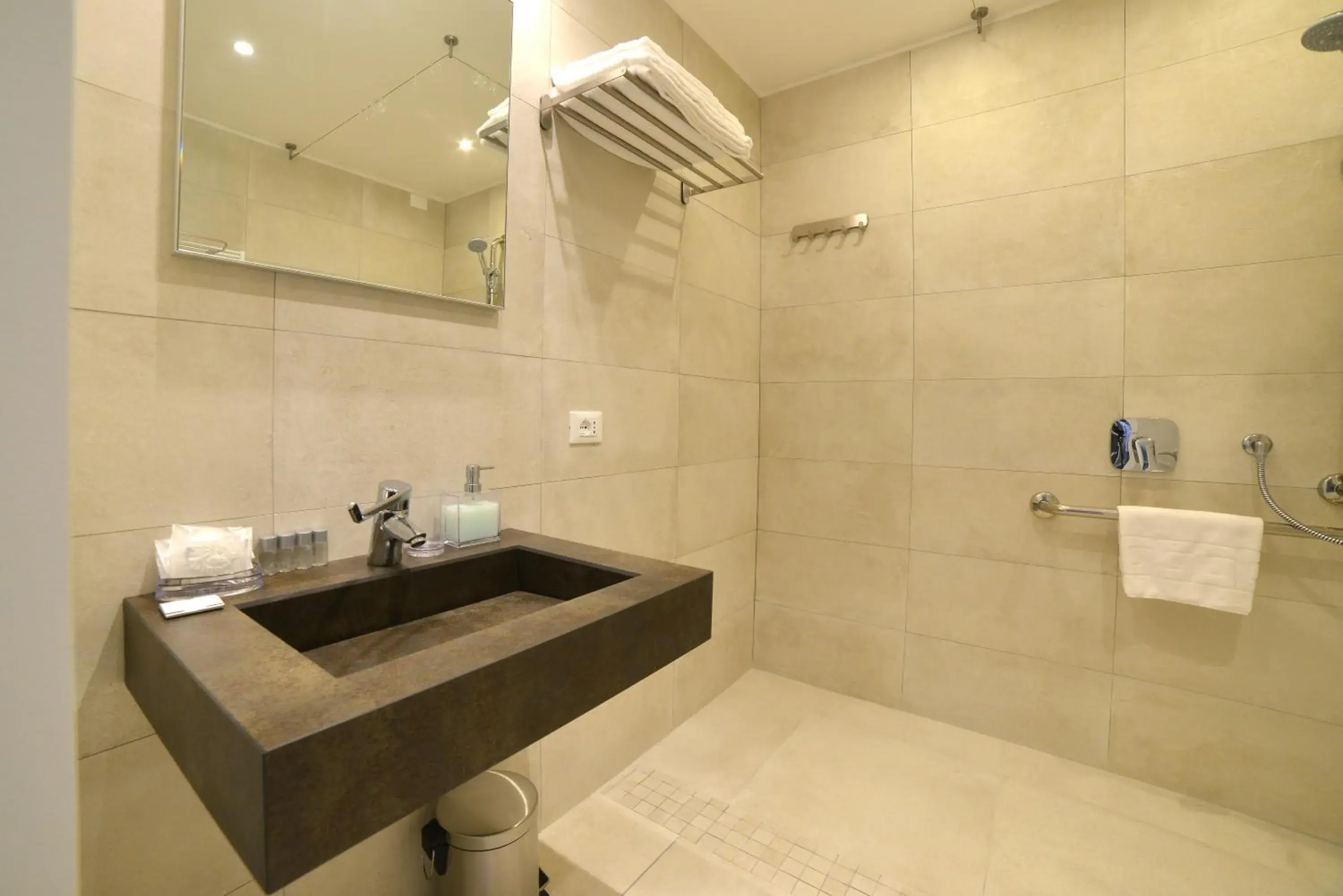Bathroom in Hotel Villa MIKI