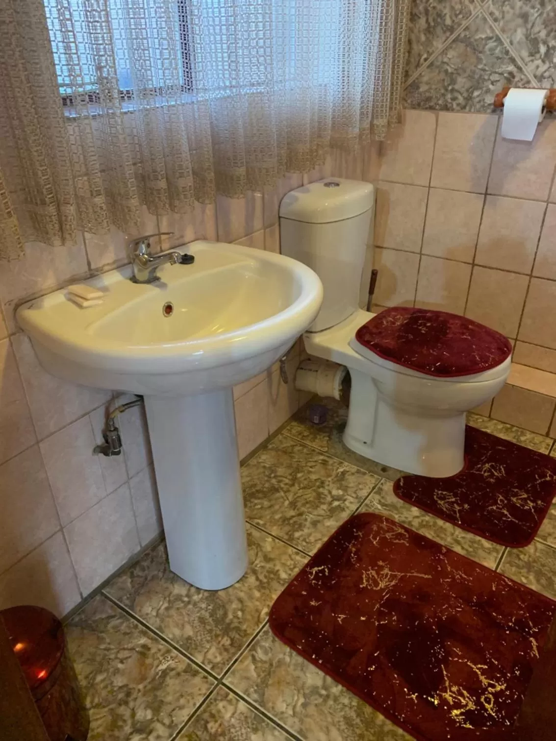 Bathroom in Sikhula Sonke Guest House