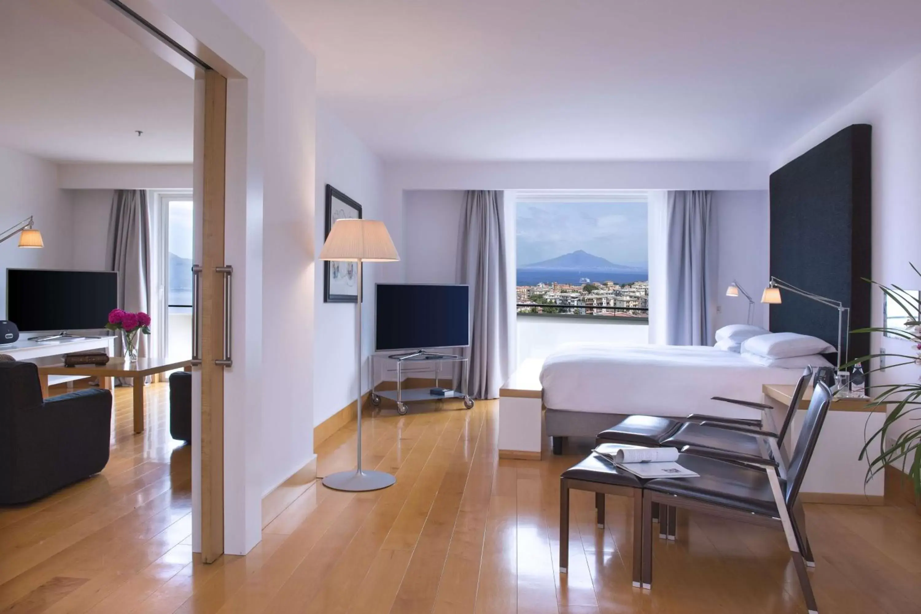 Bedroom, Seating Area in Hilton Sorrento Palace