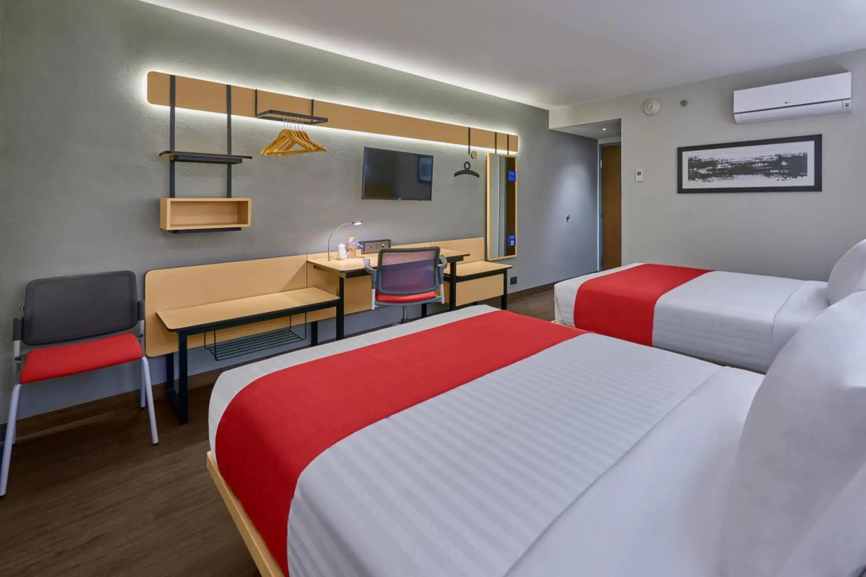 Photo of the whole room, Bed in City Express by Marriott Hermosillo Expo