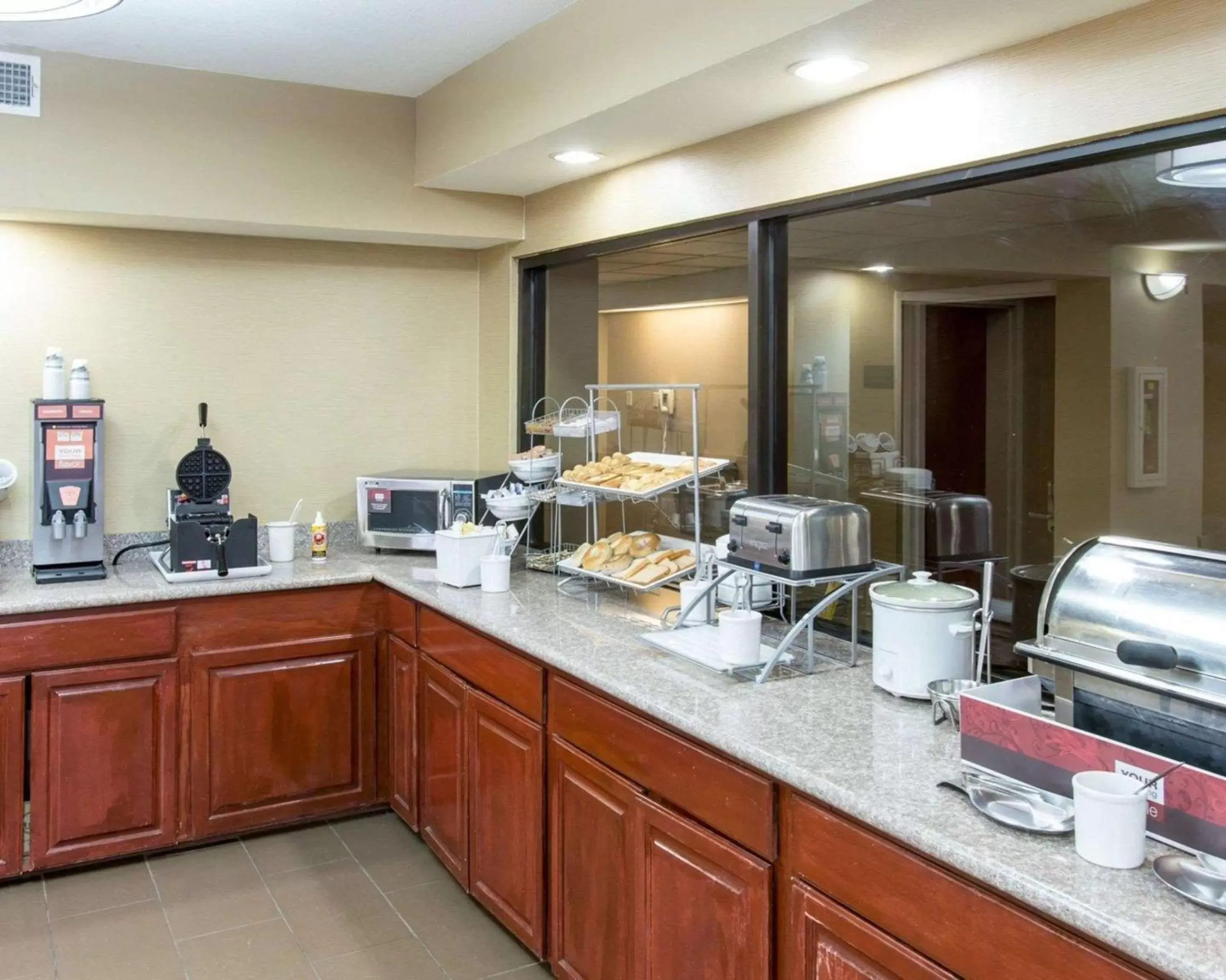 Restaurant/places to eat in Comfort Suites Idabel