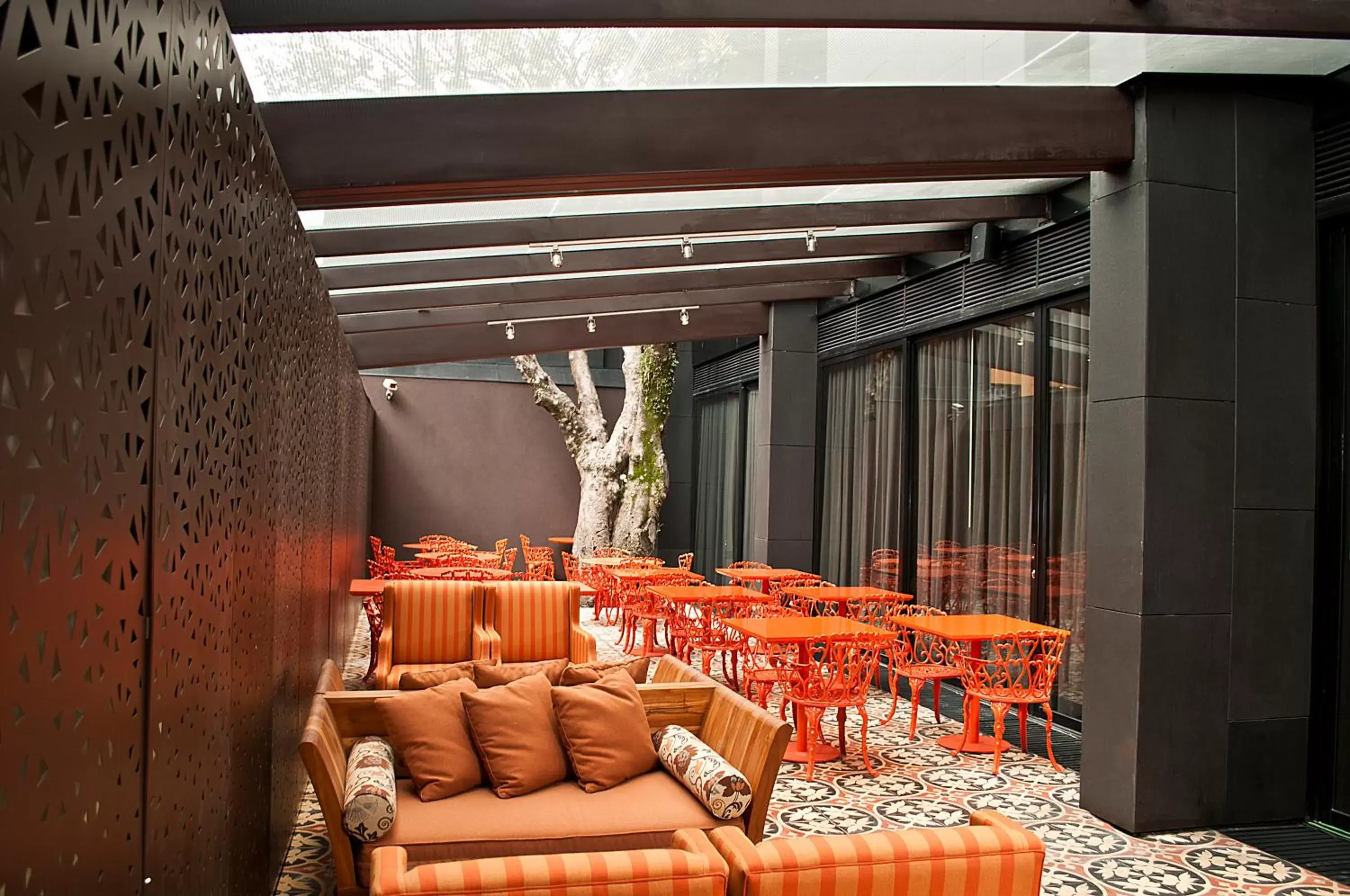 Lounge or bar, Banquet Facilities in Exe Bacata 95