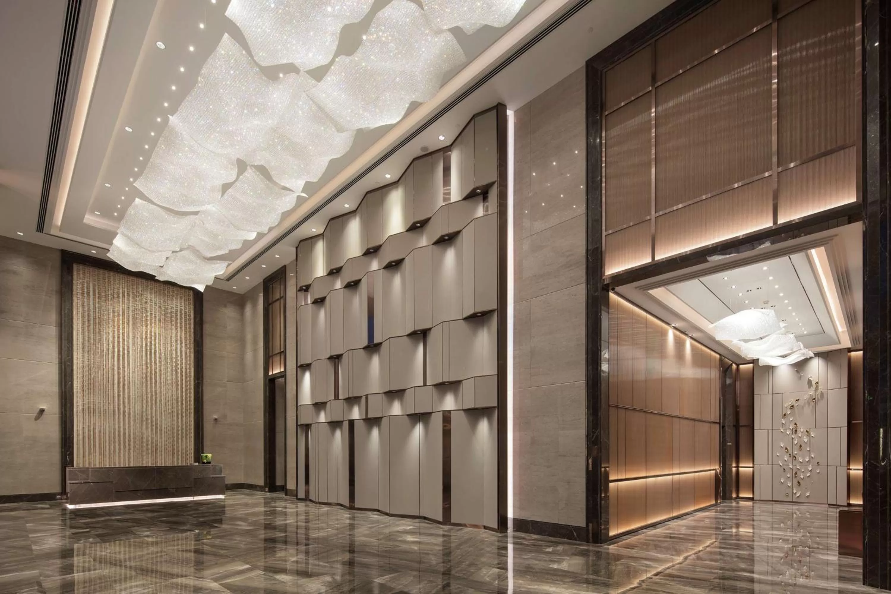 Lobby or reception in Doubletree By Hilton Yangzhou