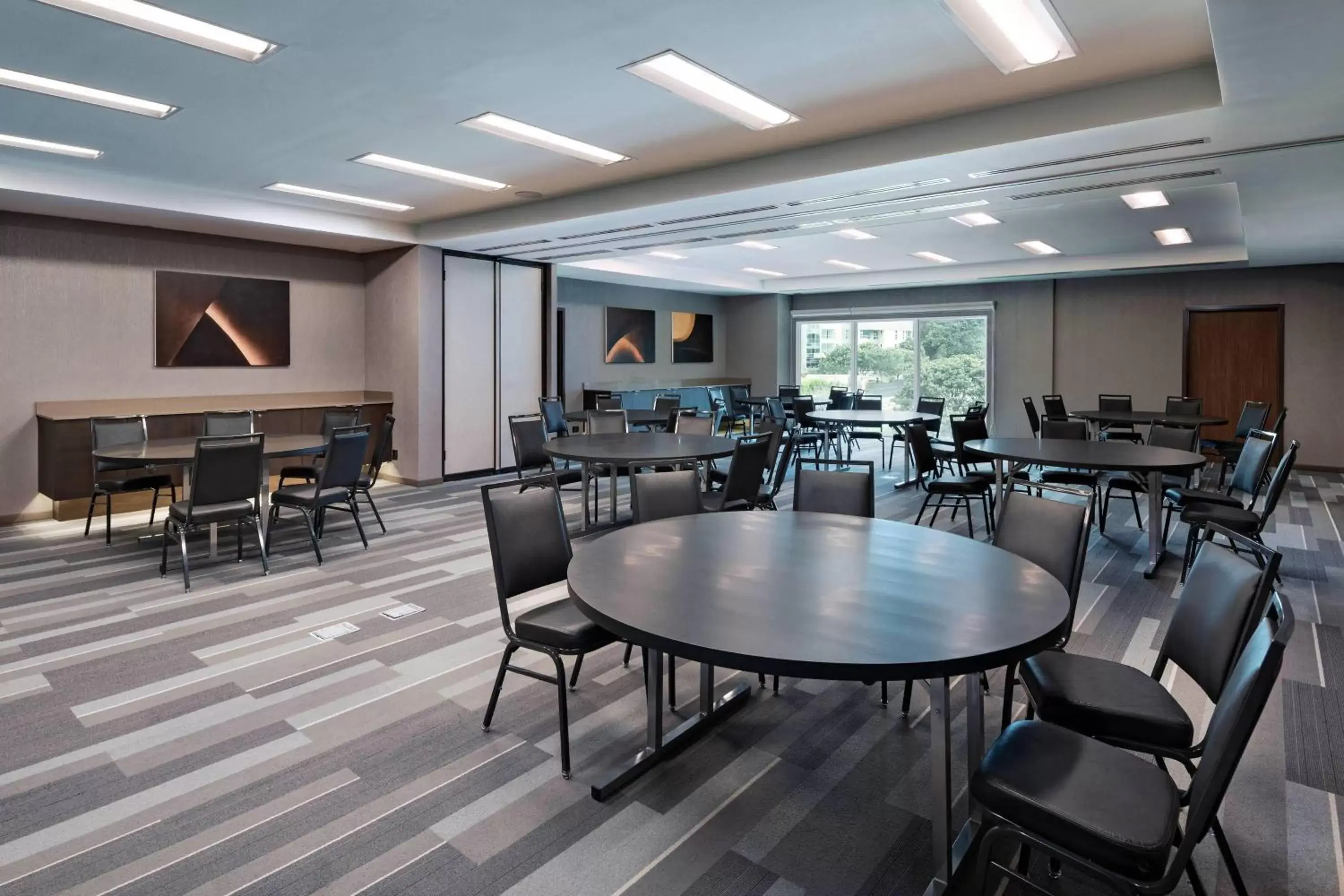 Meeting/conference room, Restaurant/Places to Eat in AC Hotel by Marriott San Jose Escazu