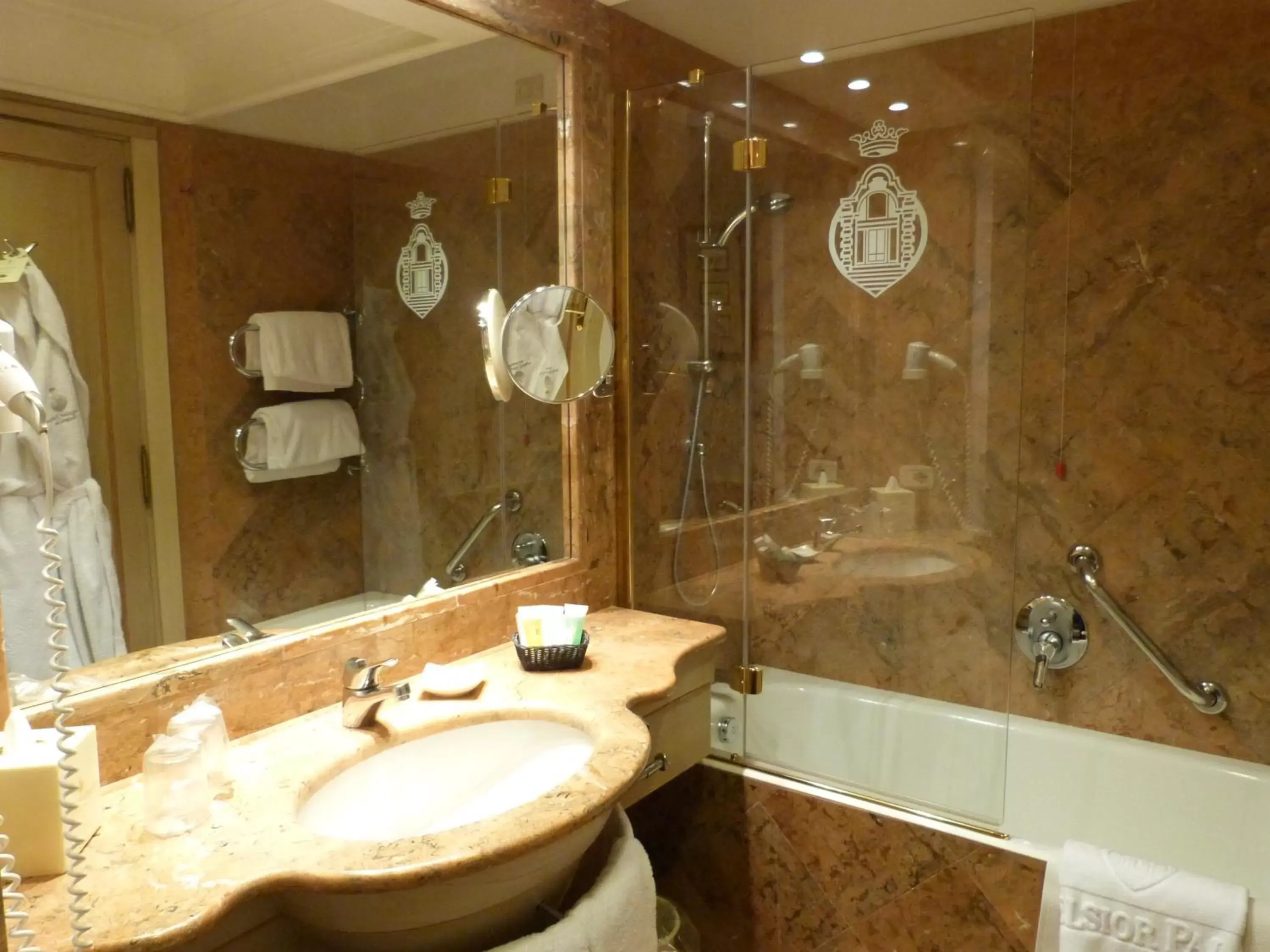 Bathroom in Excelsior Palace Portofino Coast