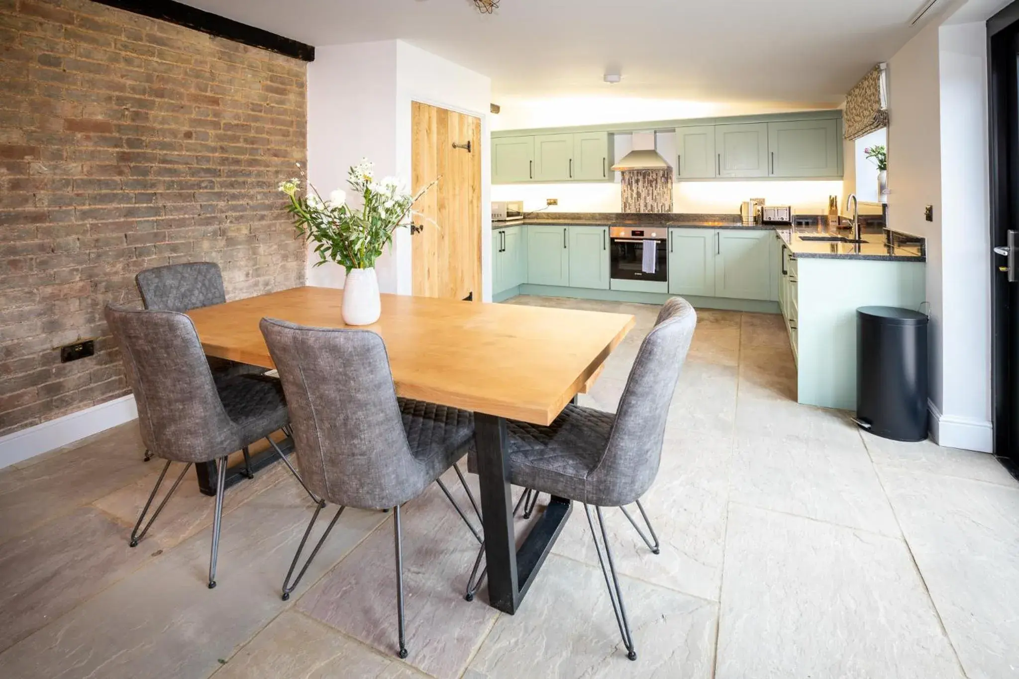 Kitchen or kitchenette in The Yard @ Pringle Farm