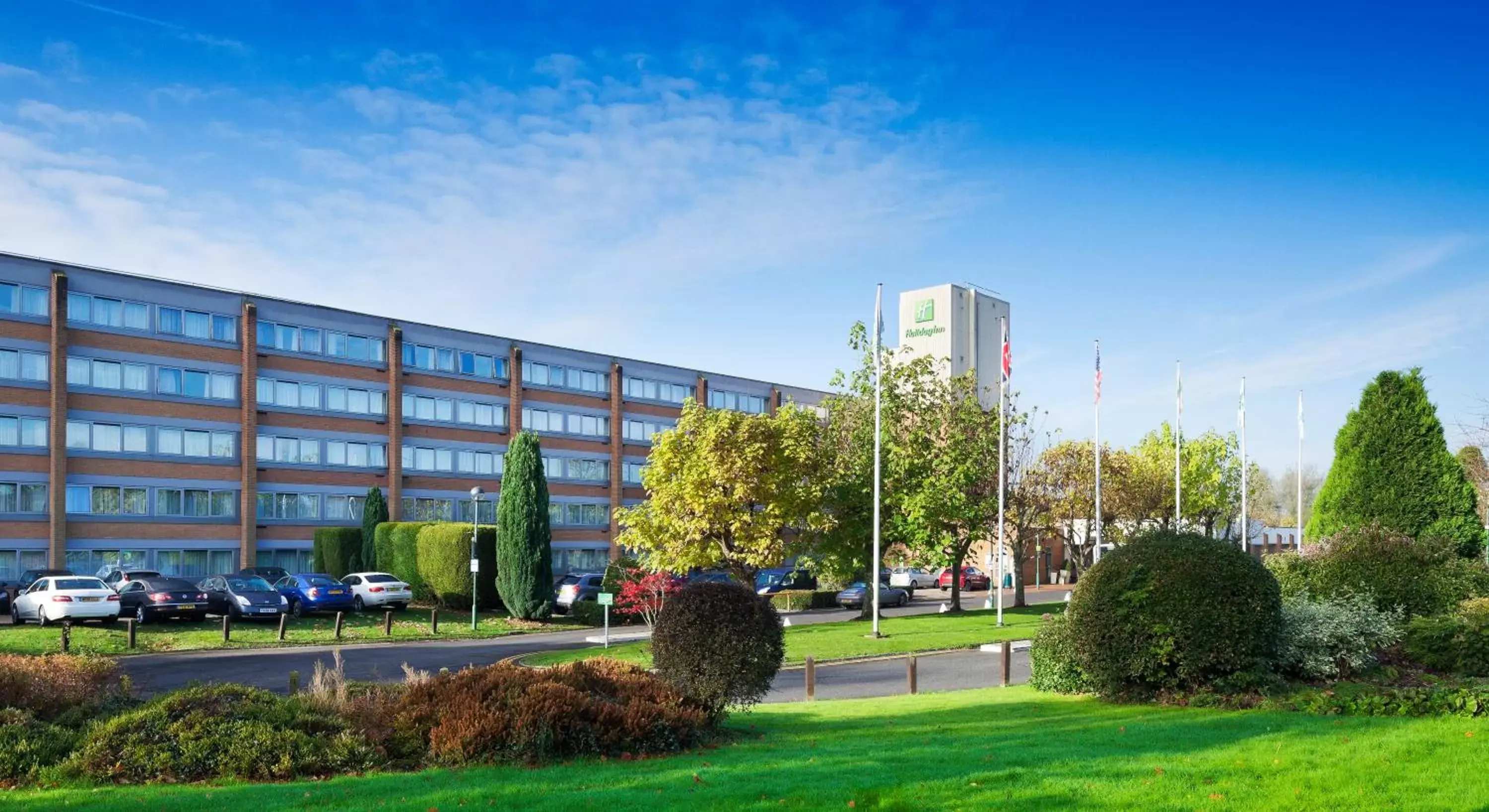 Property Building in Holiday Inn London - Gatwick Airport, an IHG Hotel
