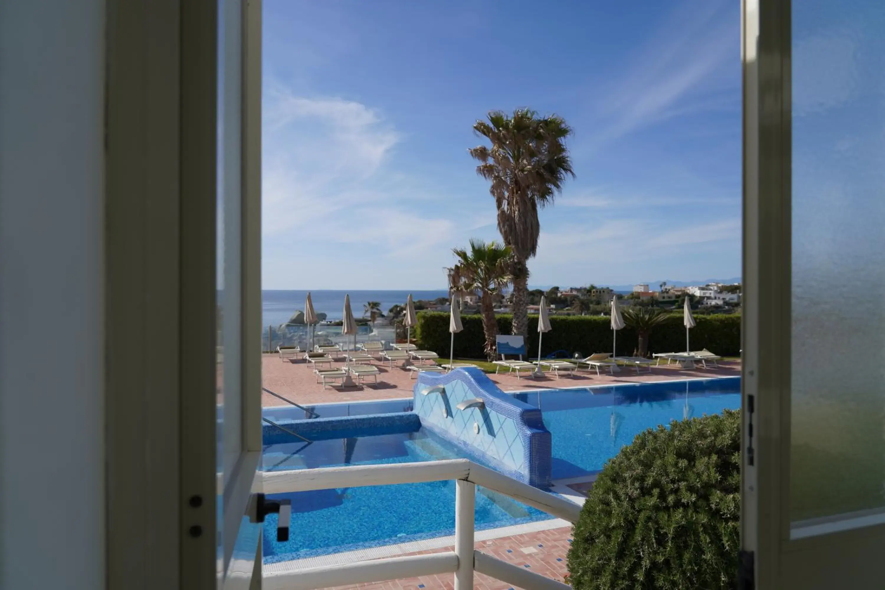 Swimming Pool in Hotel Albatros