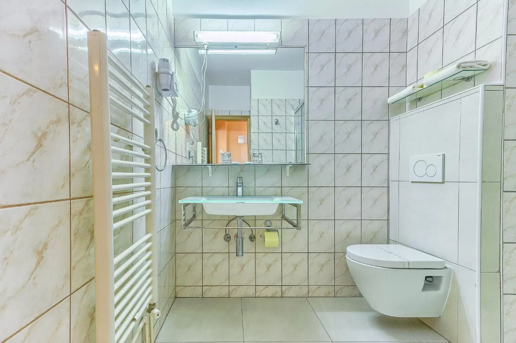 Bathroom in Hotel Panorama