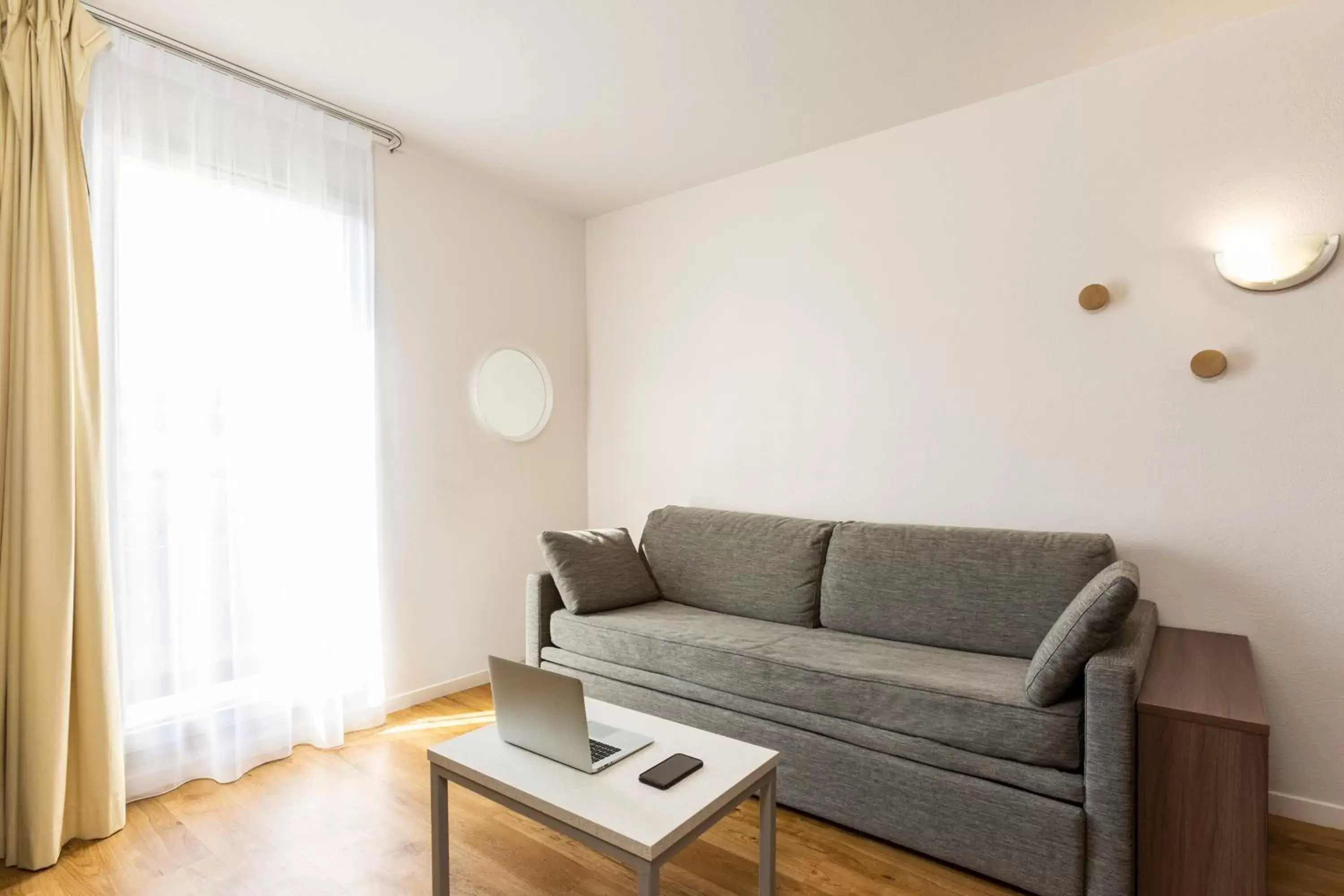 Living room, Seating Area in Aparthotel Adagio Access Carrières Sous Poissy