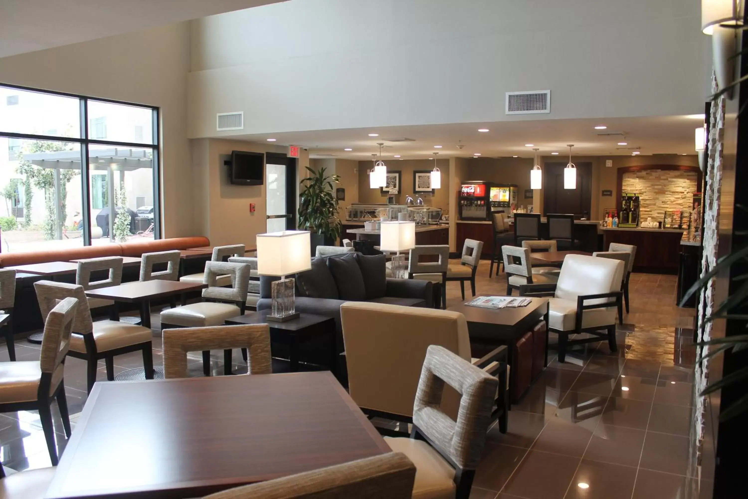 Breakfast, Restaurant/Places to Eat in Staybridge Suites Carlsbad/San Diego, an IHG Hotel