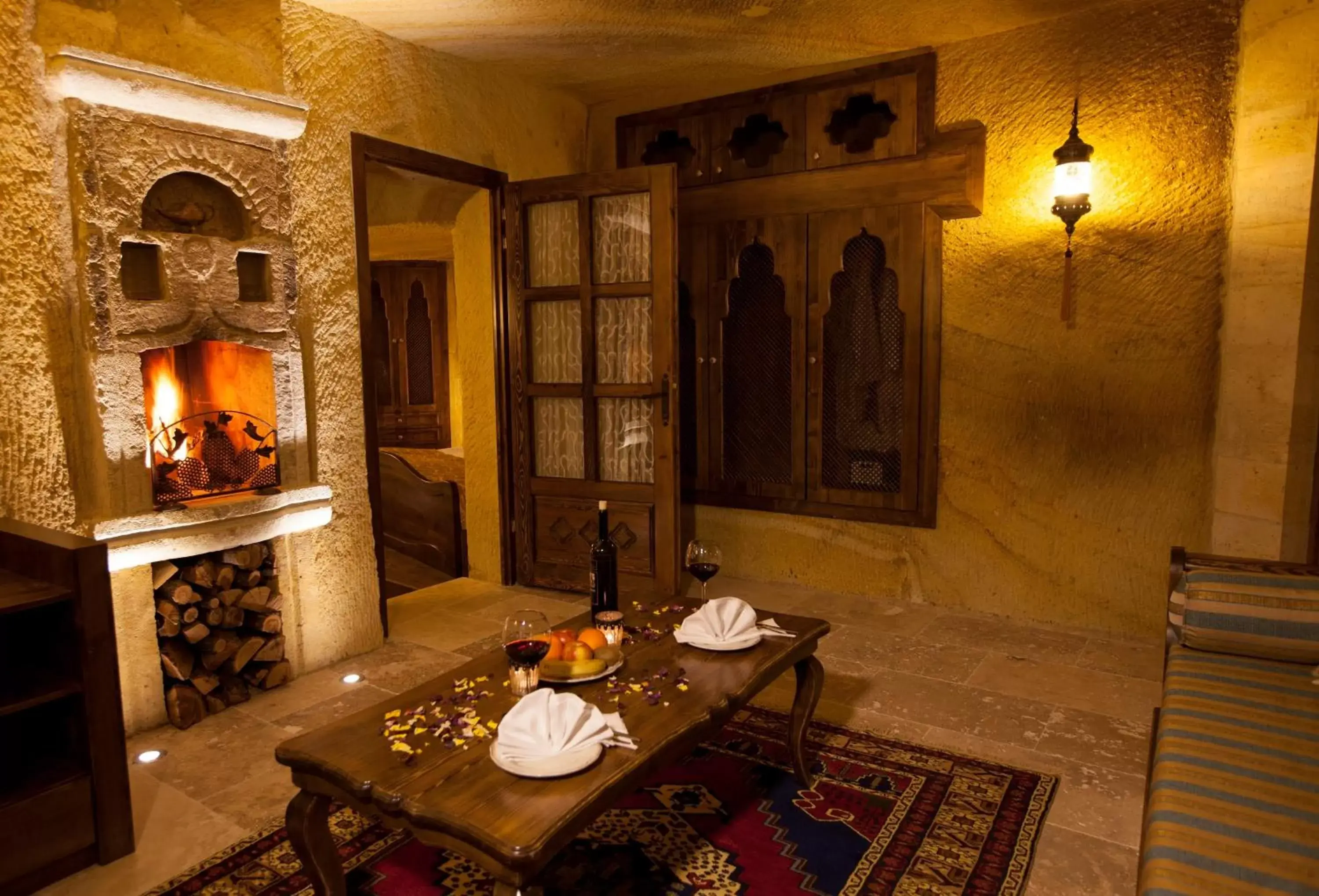 Living room, Restaurant/Places to Eat in Kayakapi Premium Caves Cappadocia